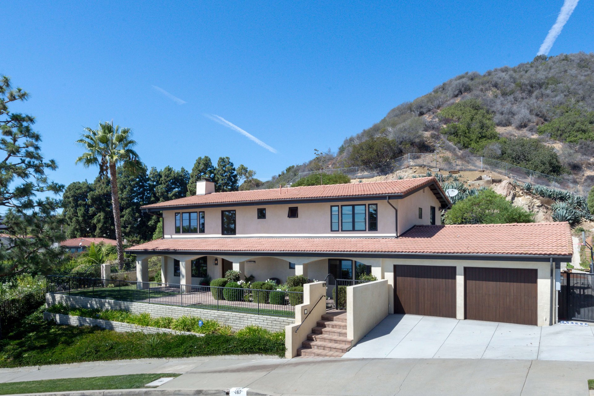 467 Surfview Dr