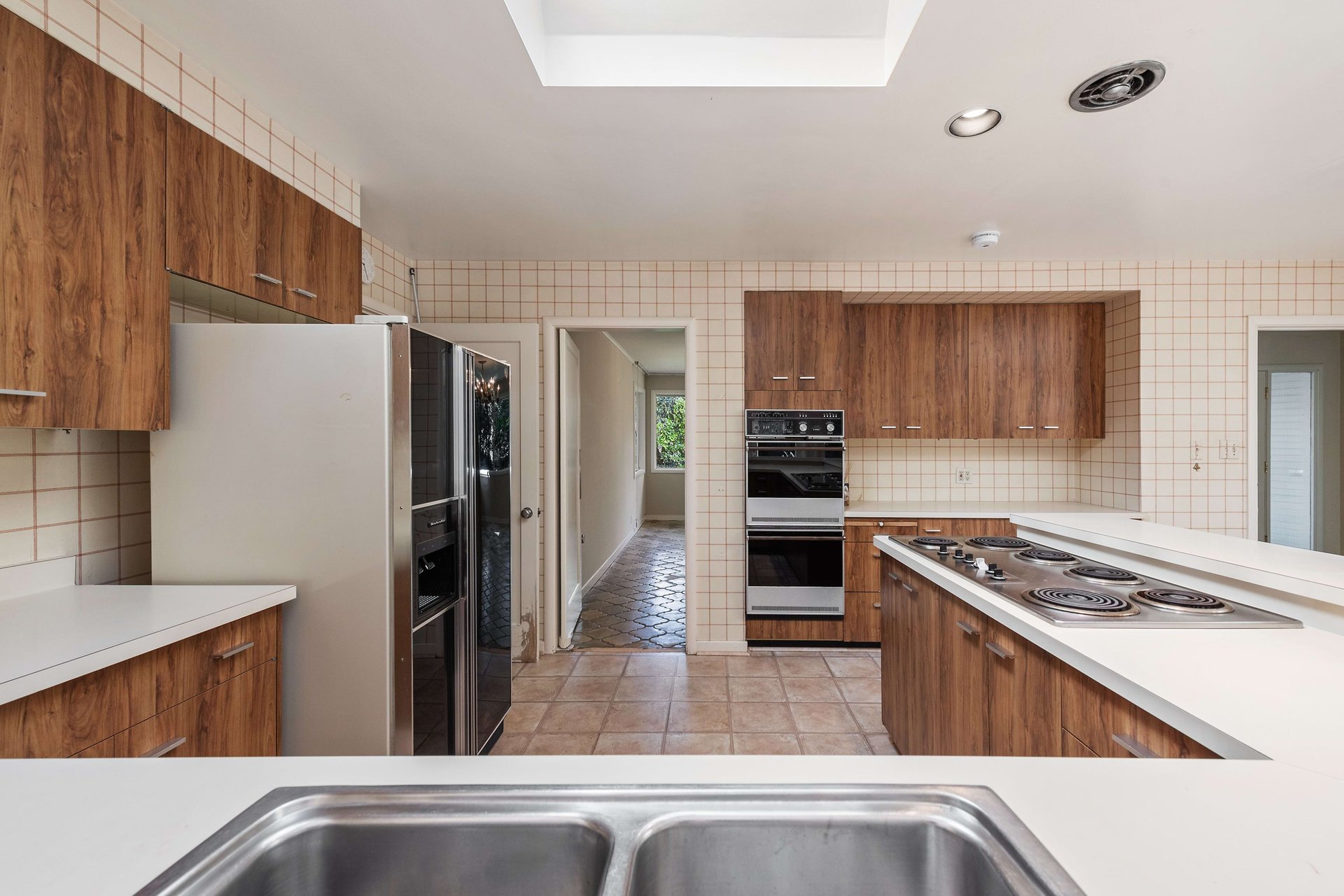 211 Woodland Rd