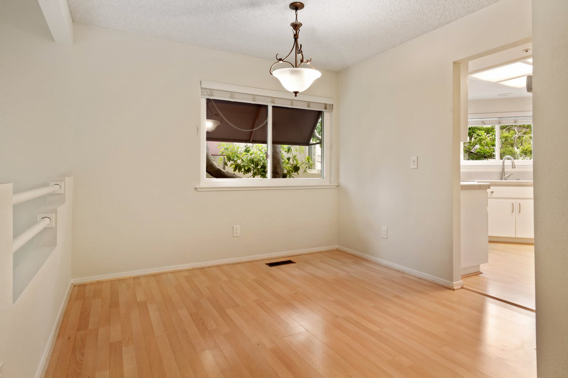 18 East Court Ln, Foster City, CA 94404