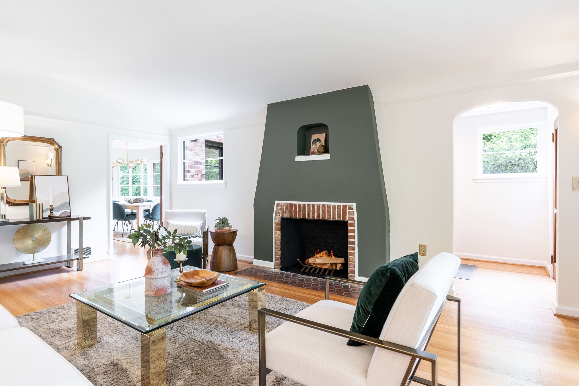 Art Deco Classic in Lake Forest Park