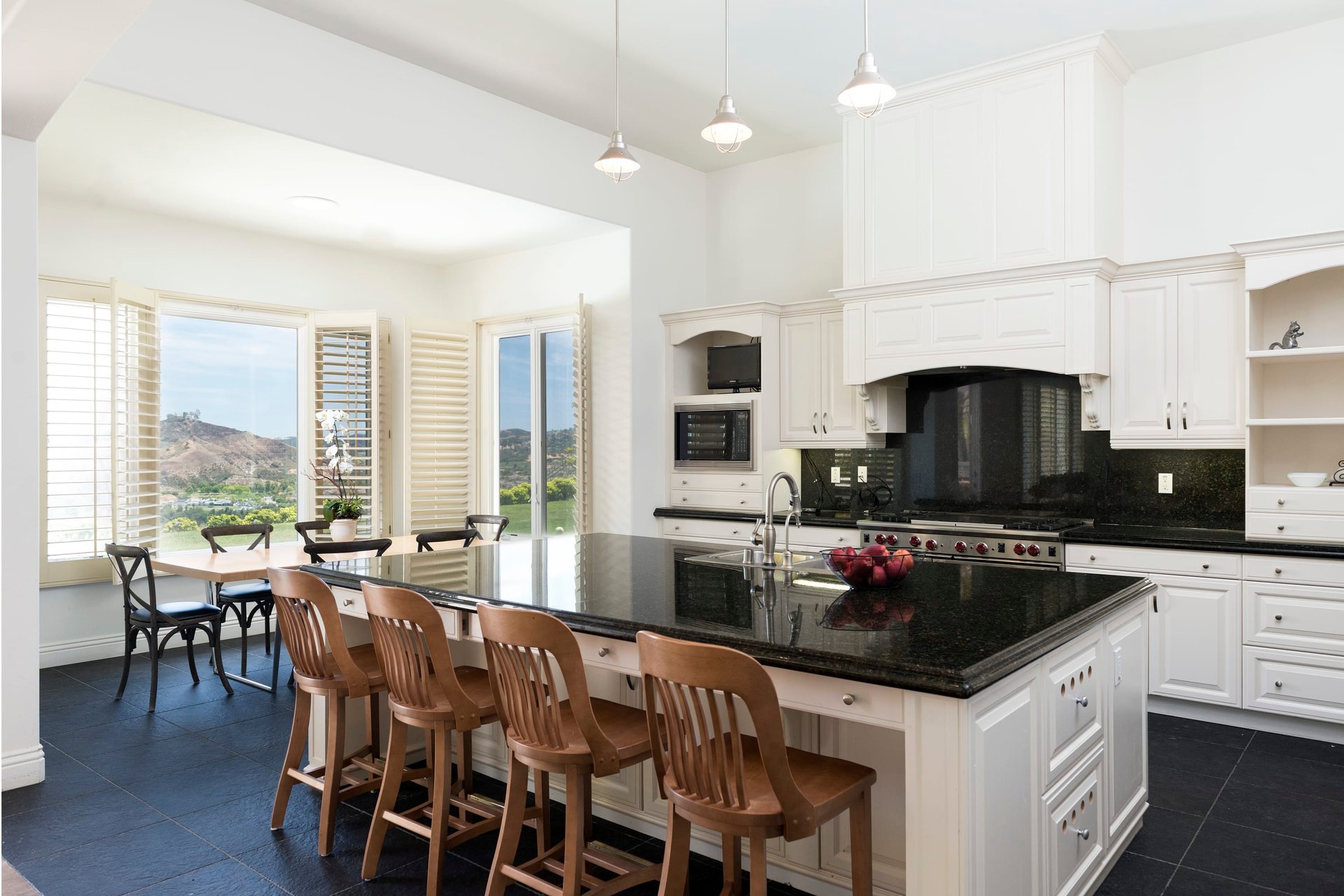 LEASED | 4241 Prado De Los Pajaros