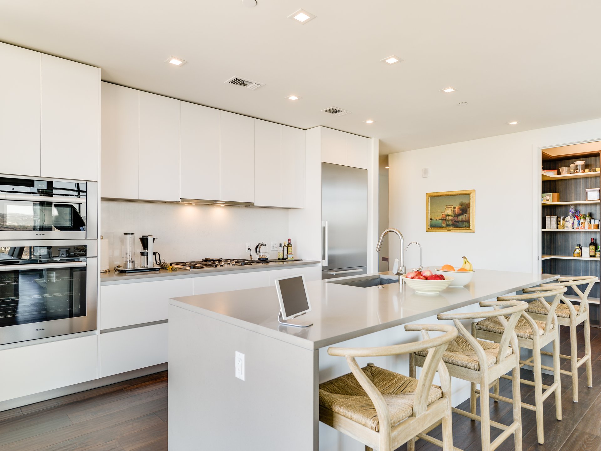 Fifth & West, #1704