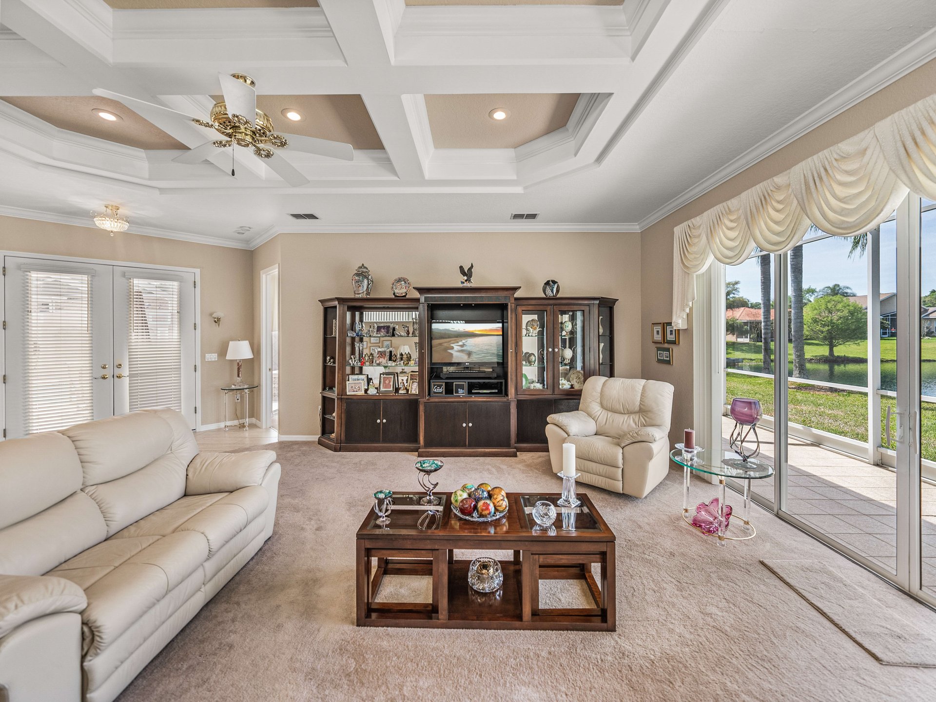 12419 WOODLANDS CIR