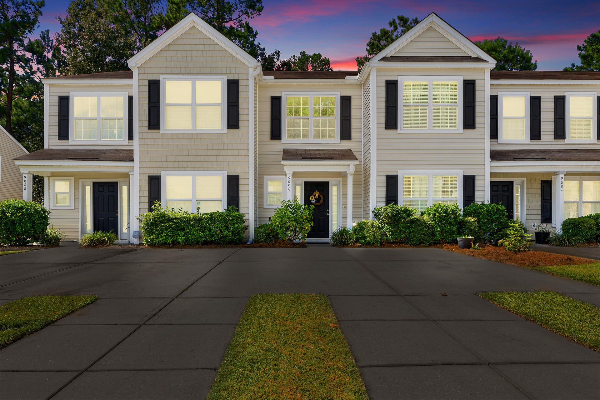 9086 Maple Grove Drive
