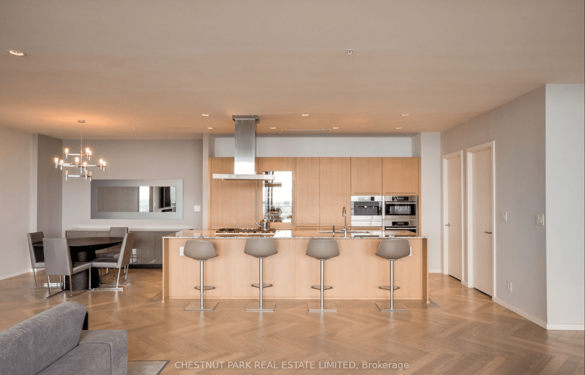 Suite 5302- 180 University Avenue