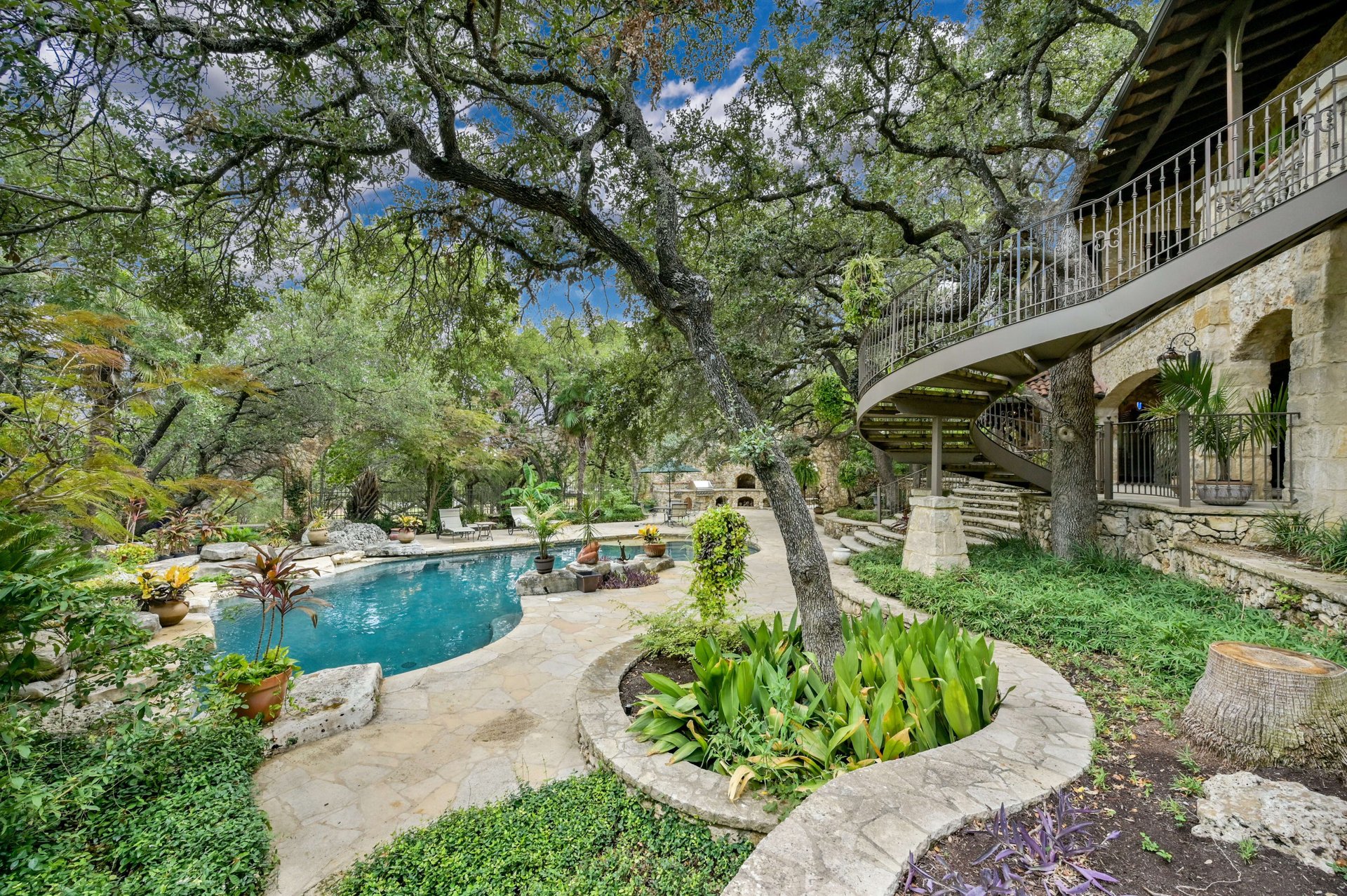 3601 Toro Canyon Road