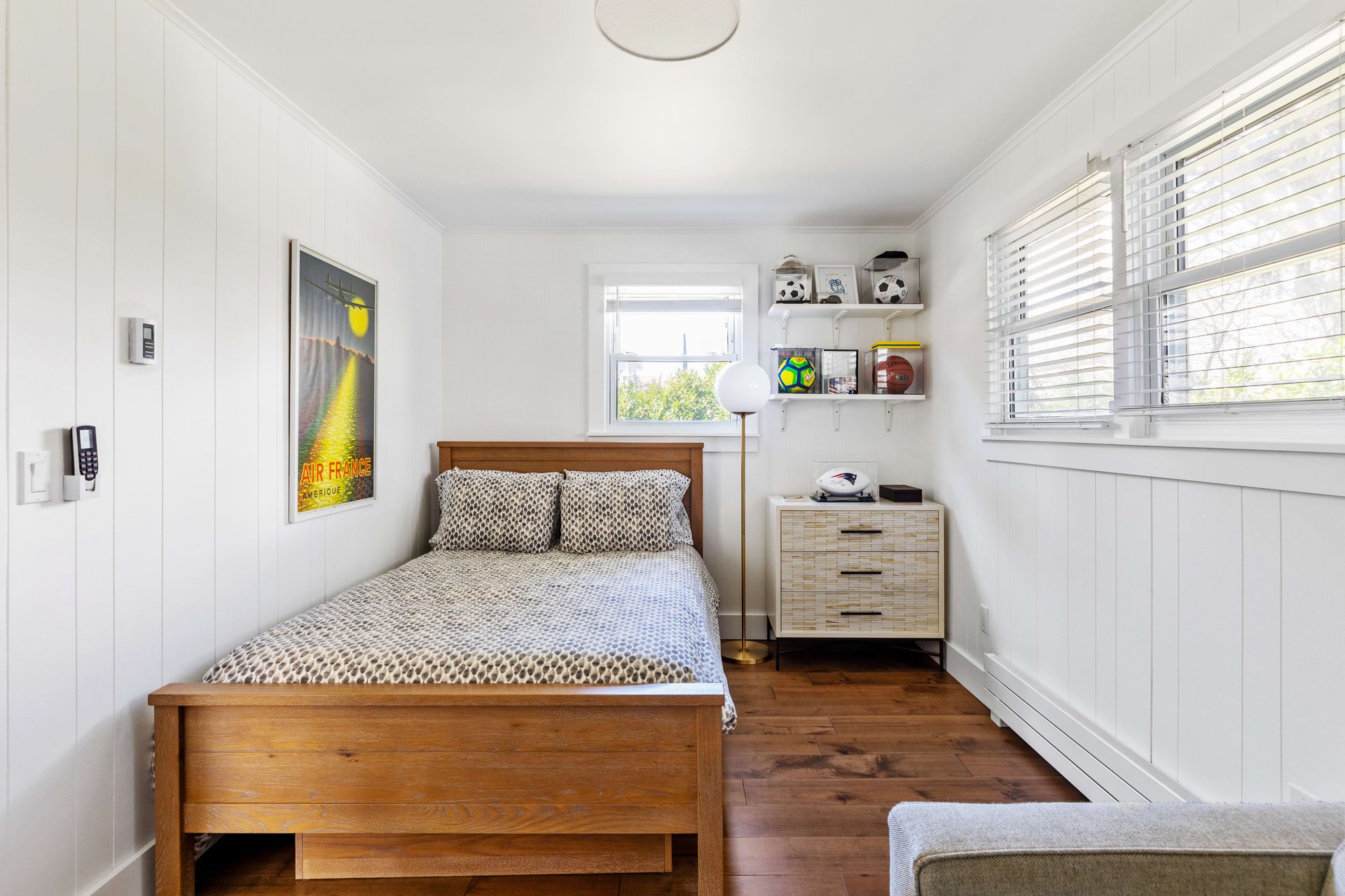 HIGHEST SALE ON BAY ROAD