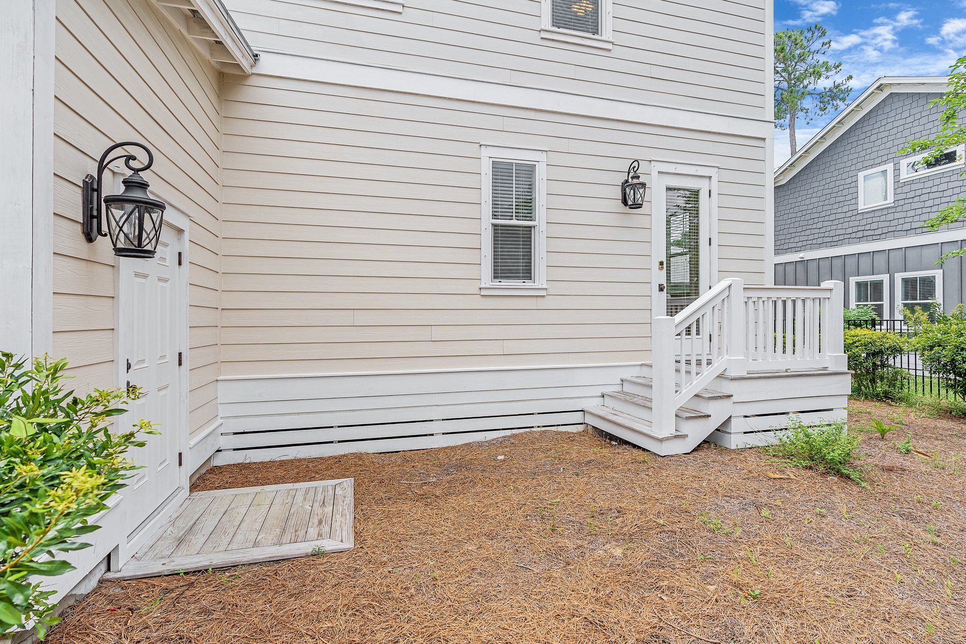 14 Crepe Myrtle Lane