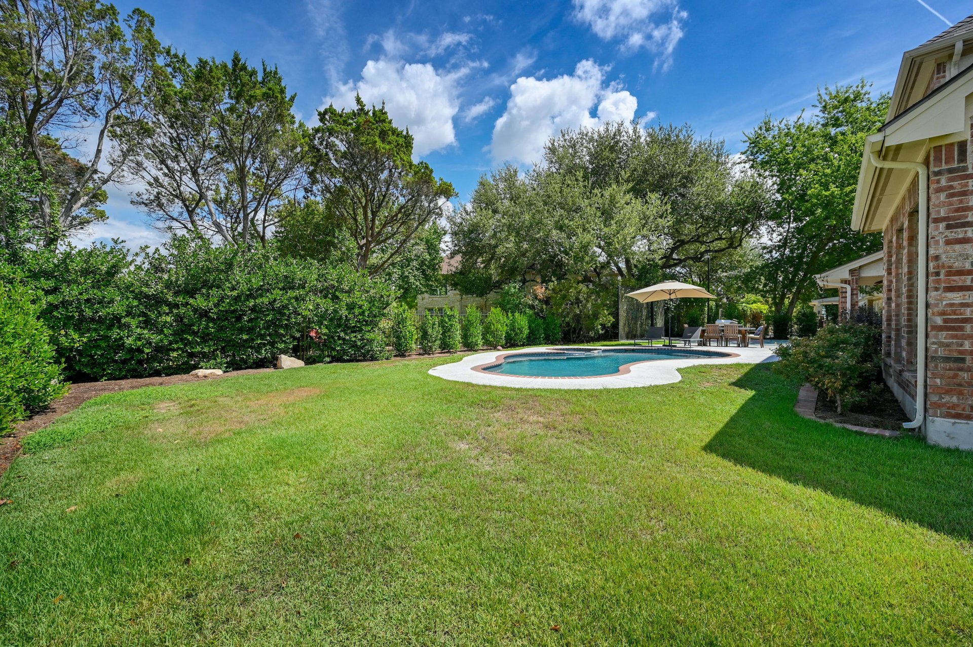 4317 Rio Robles Drive