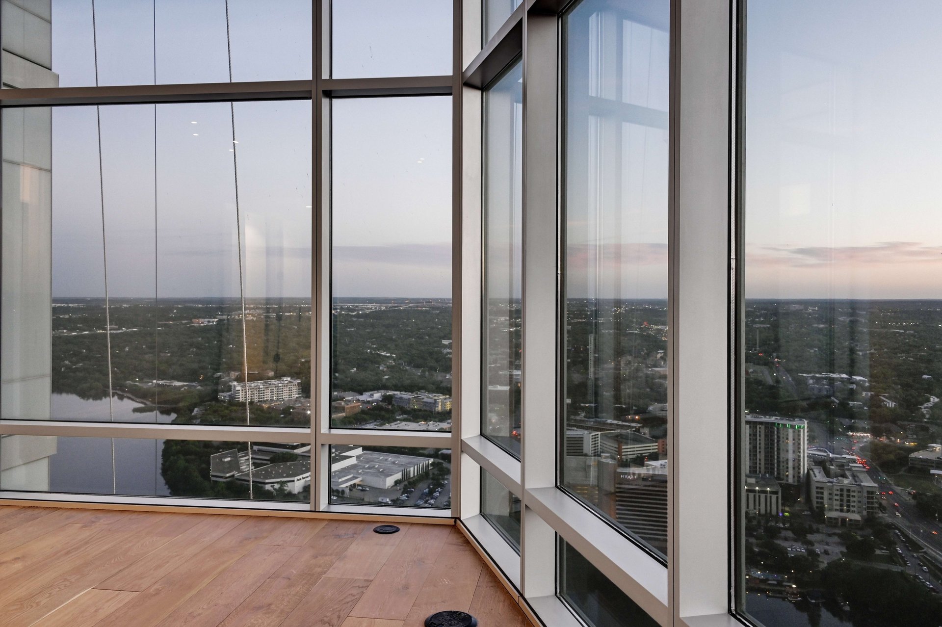 200 Congress Ave #44J