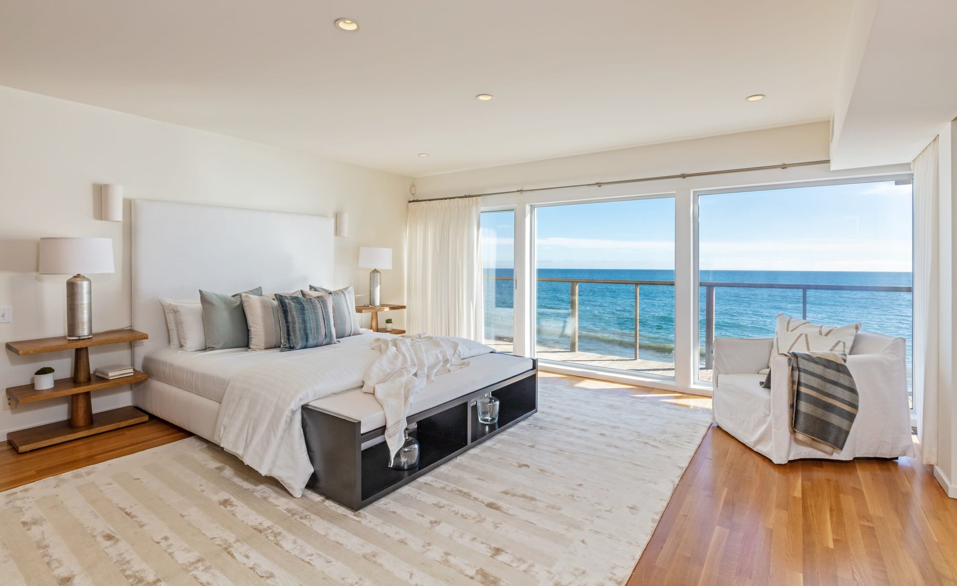 27050 Malibu Cove Colony Dr