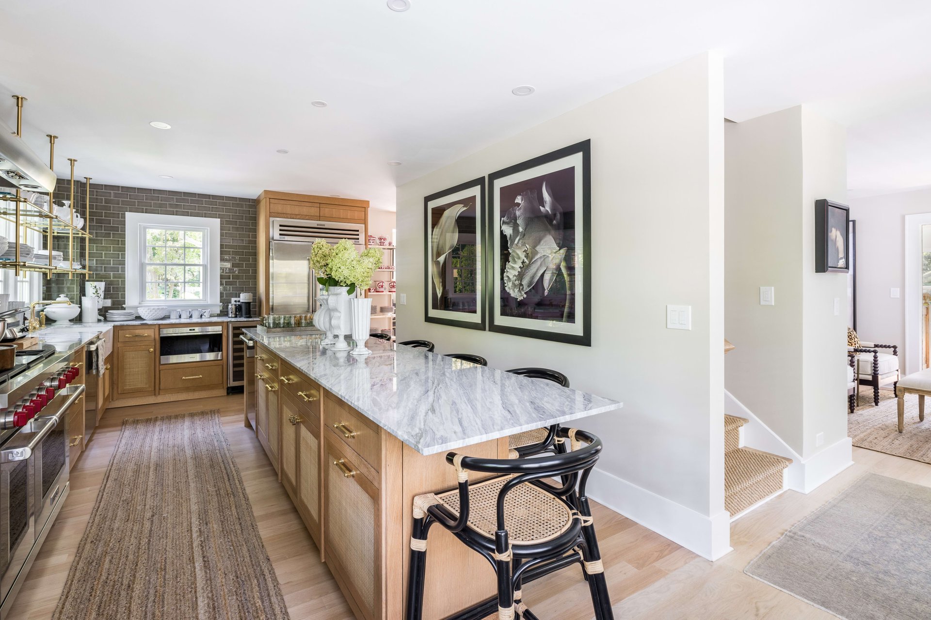 Bridghampton Village South Designer-Renovated Shingled Cottage