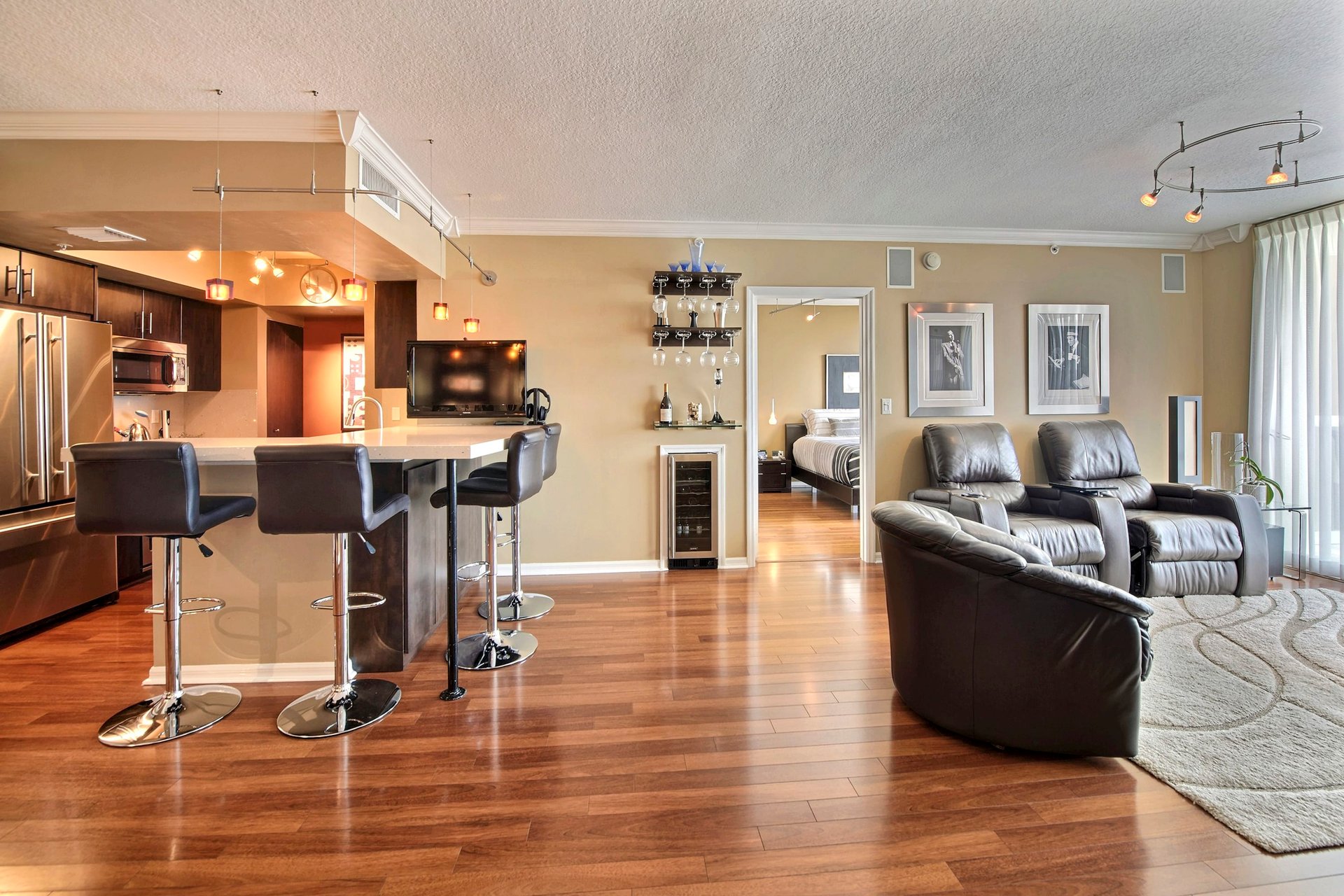 347 N New River Dr Unit: 2102