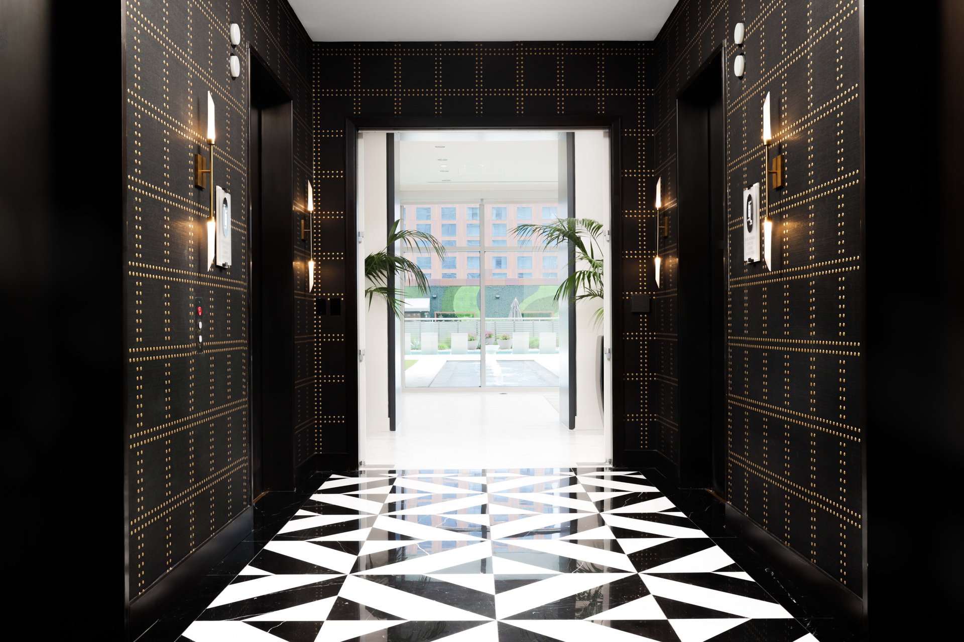 200 Congress Ave #12E