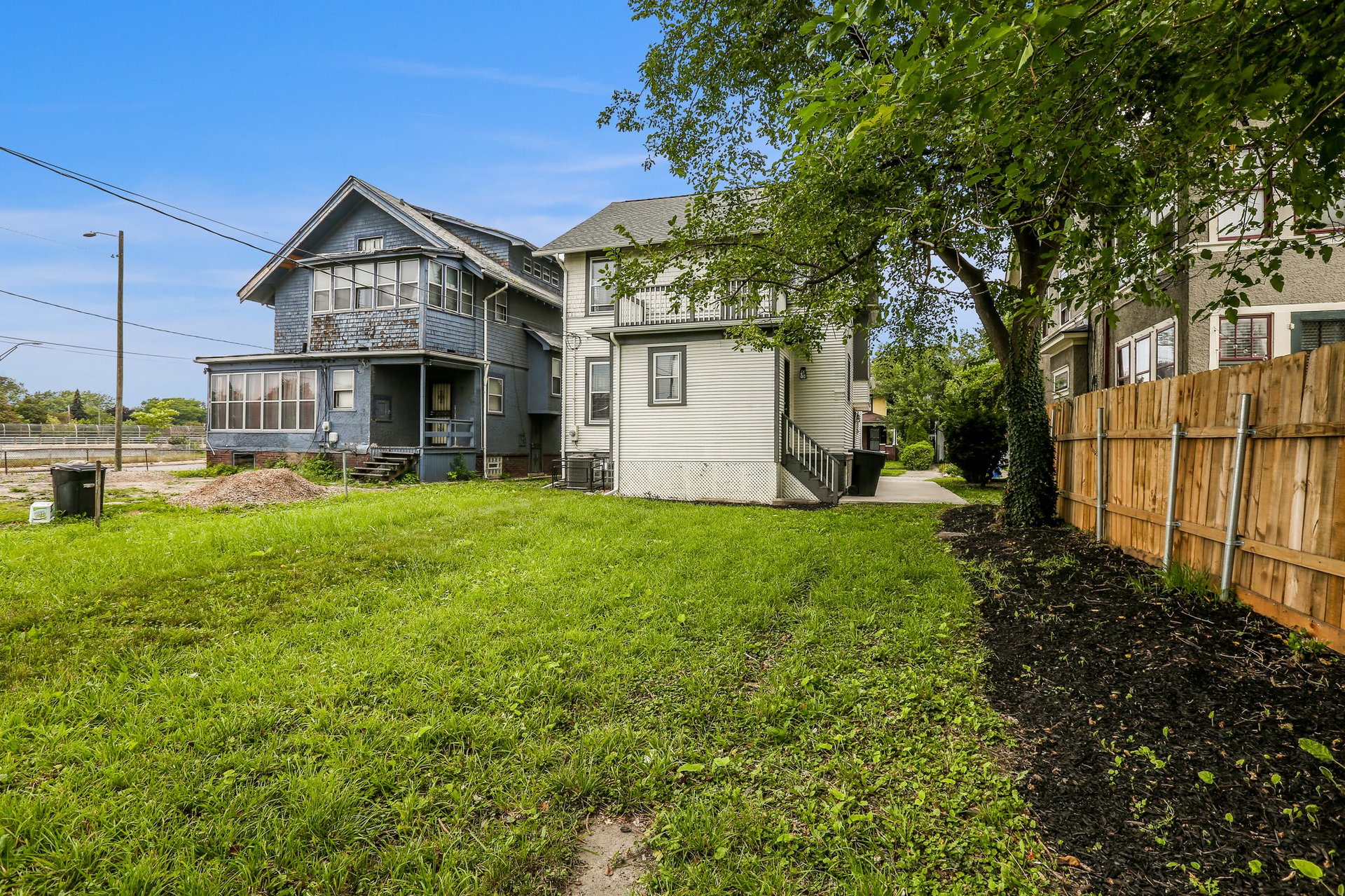 917 Edison Street