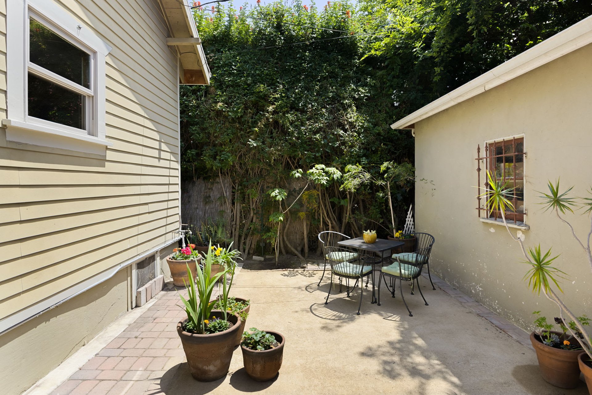Wonderful Historic Craftsman Home in Jefferson Park