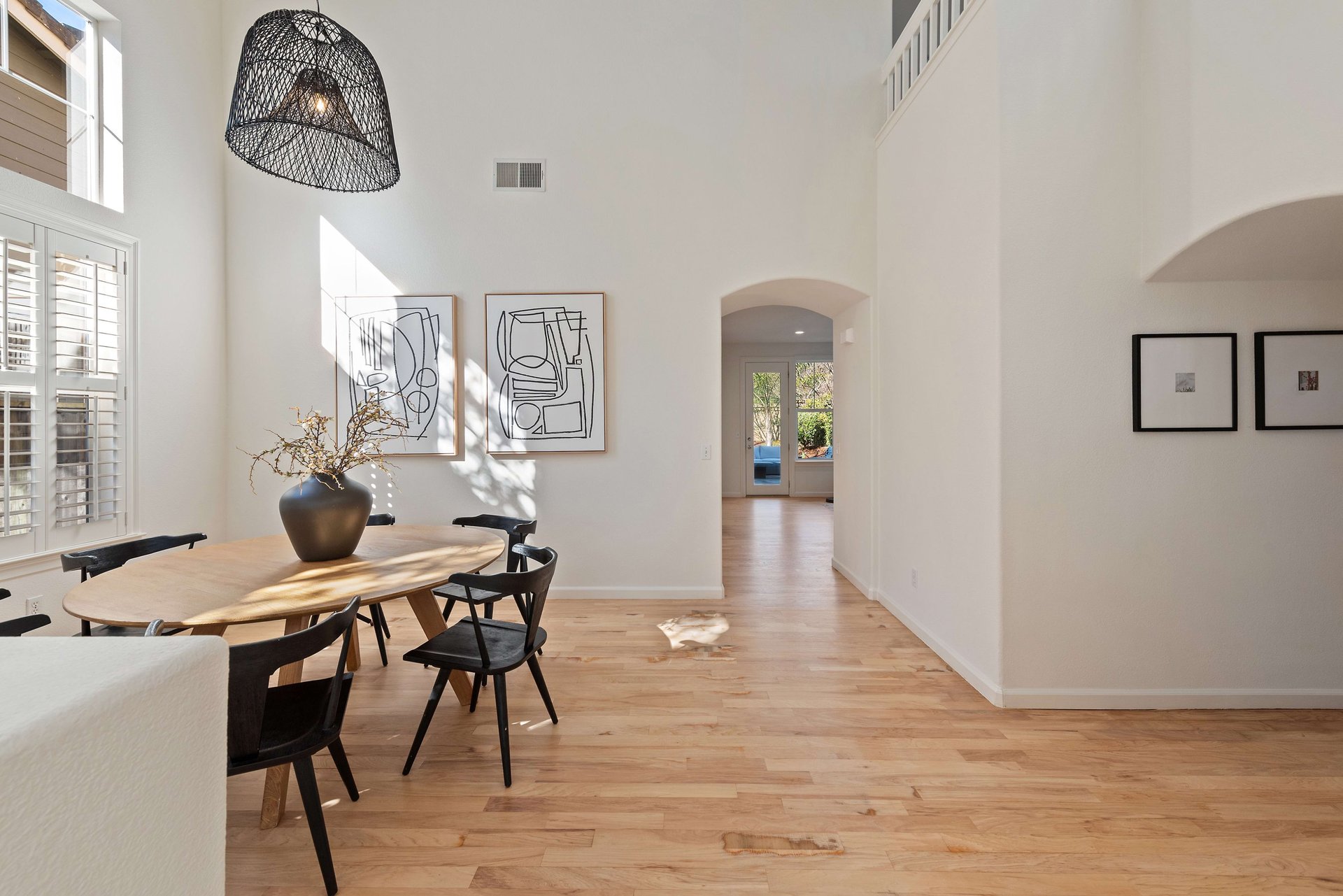 27 Presidio Dr