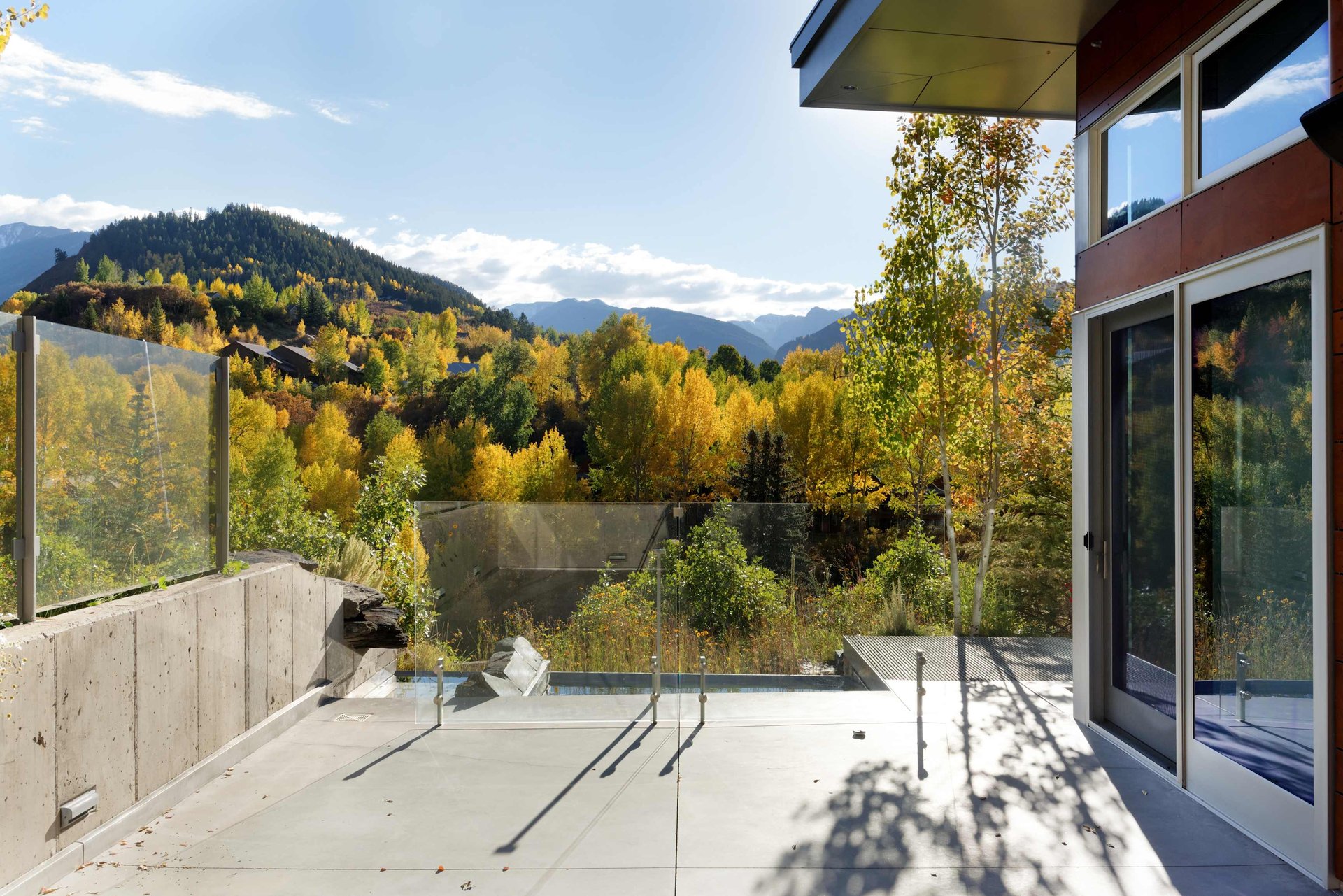 Beautiful 8 Bedroom Home in Aspen 