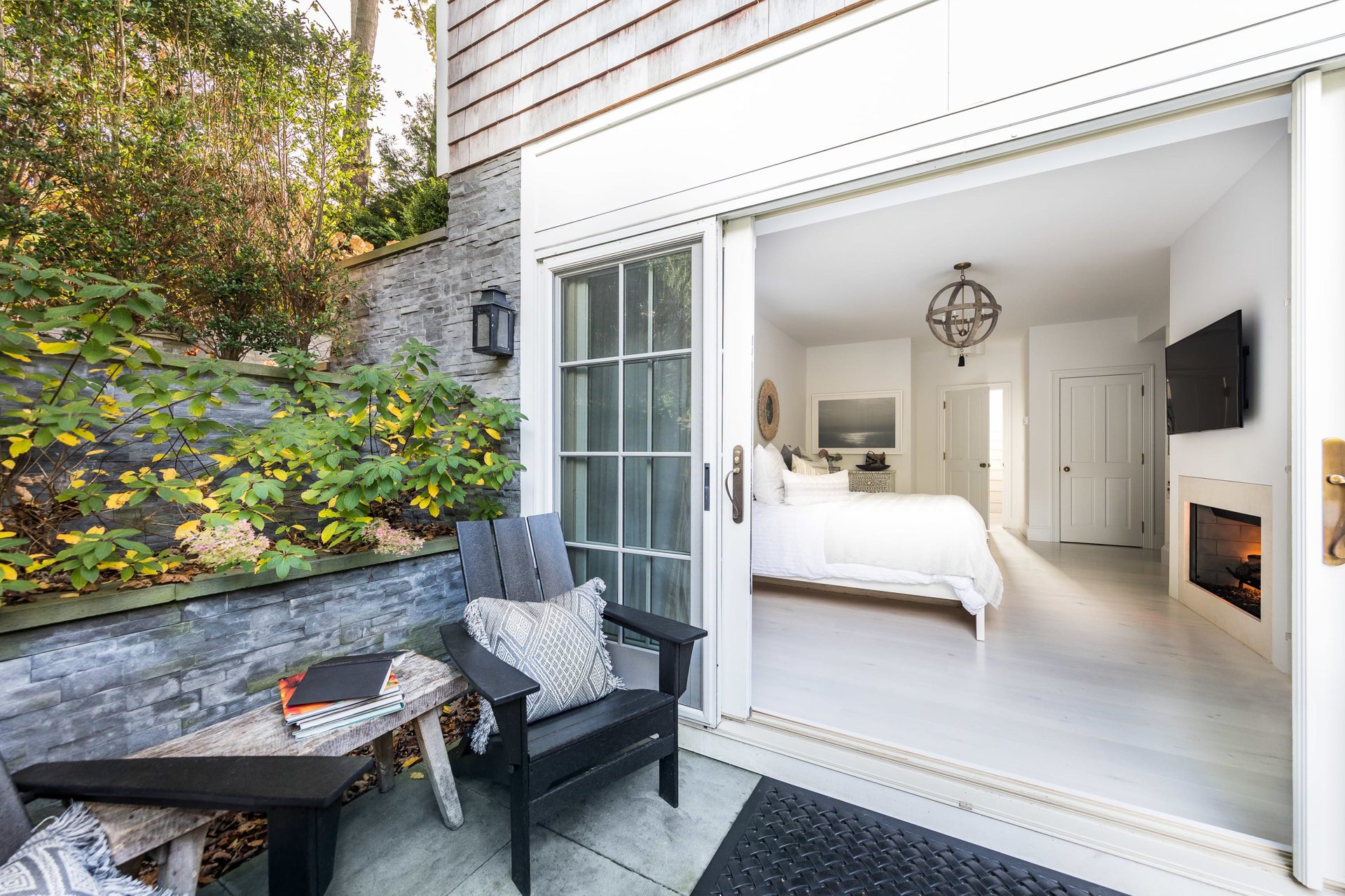 11 Oakland Avenue