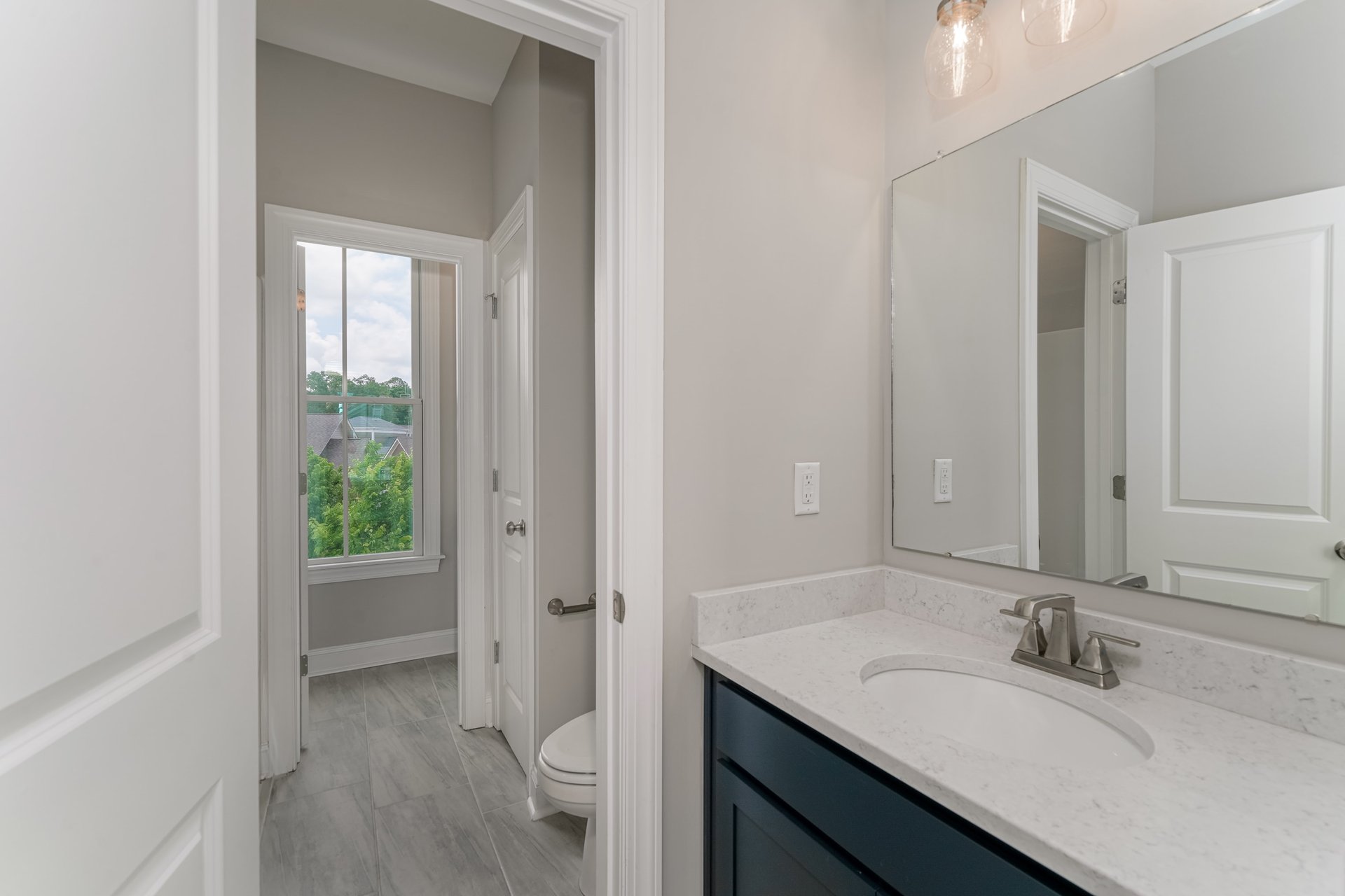 Luxury Living in the Village of Providence! 3 Bedrooms!