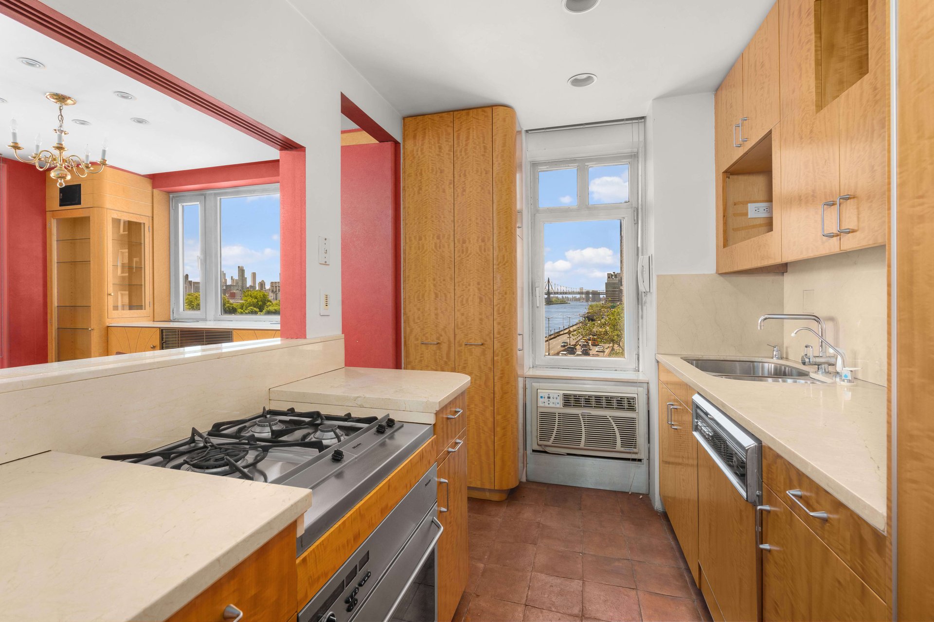 45 East End Avenue, 3C