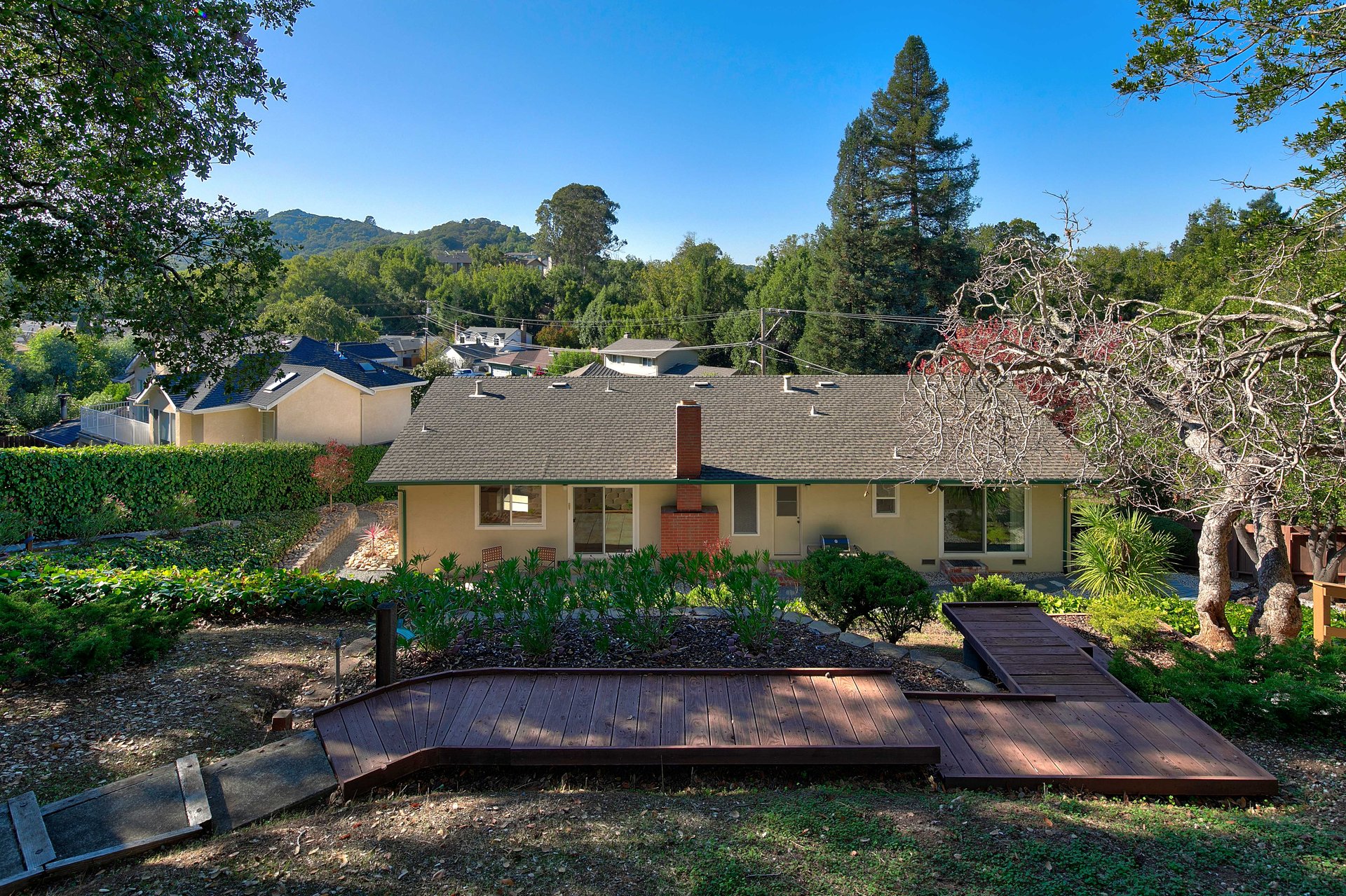 42 Taft Ct