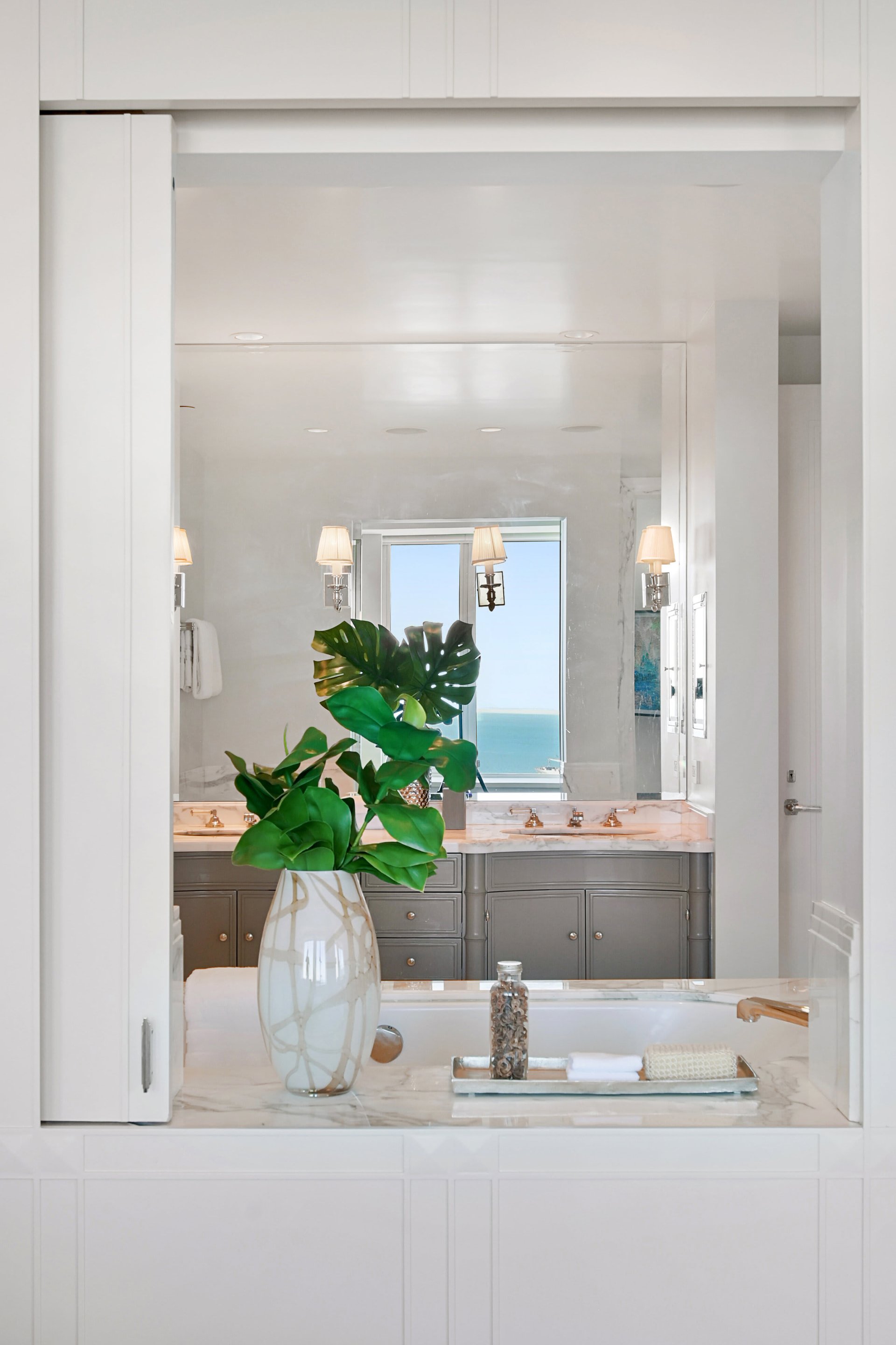 Art Deco Elegance at the St. Regis