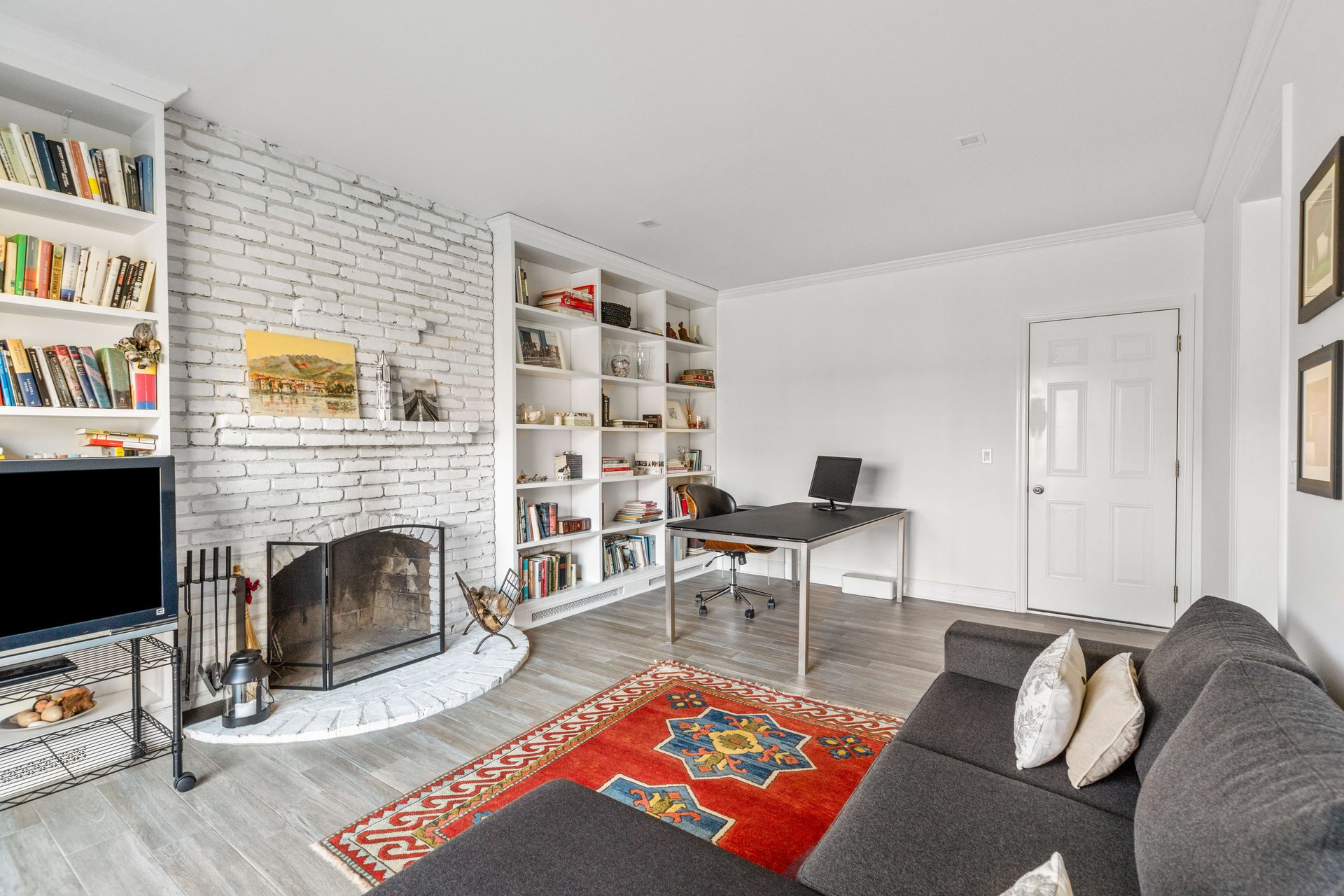 Updated Bellport Village Home Near Downtown