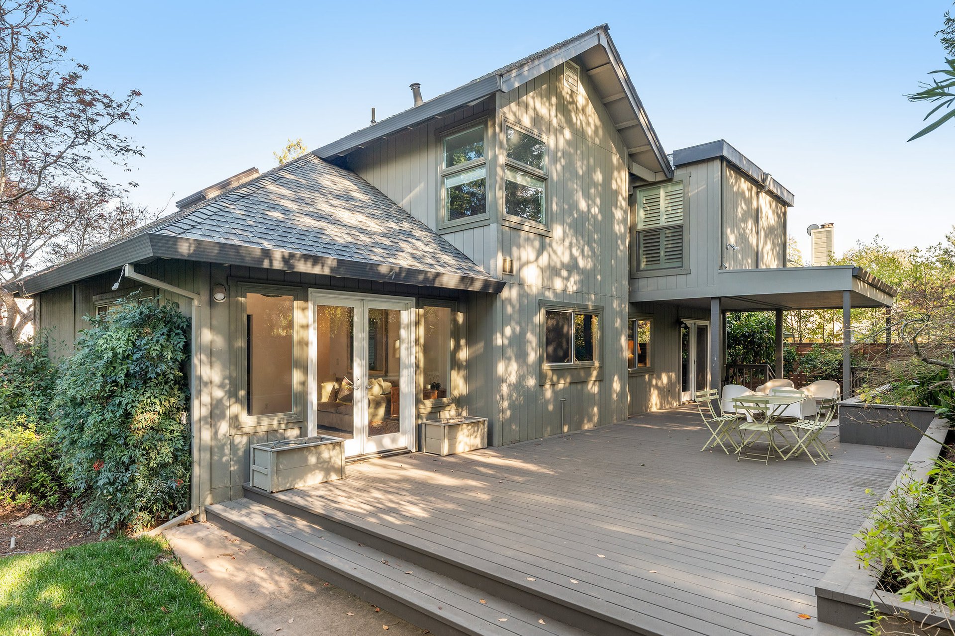 1385 Grove Court, St Helena