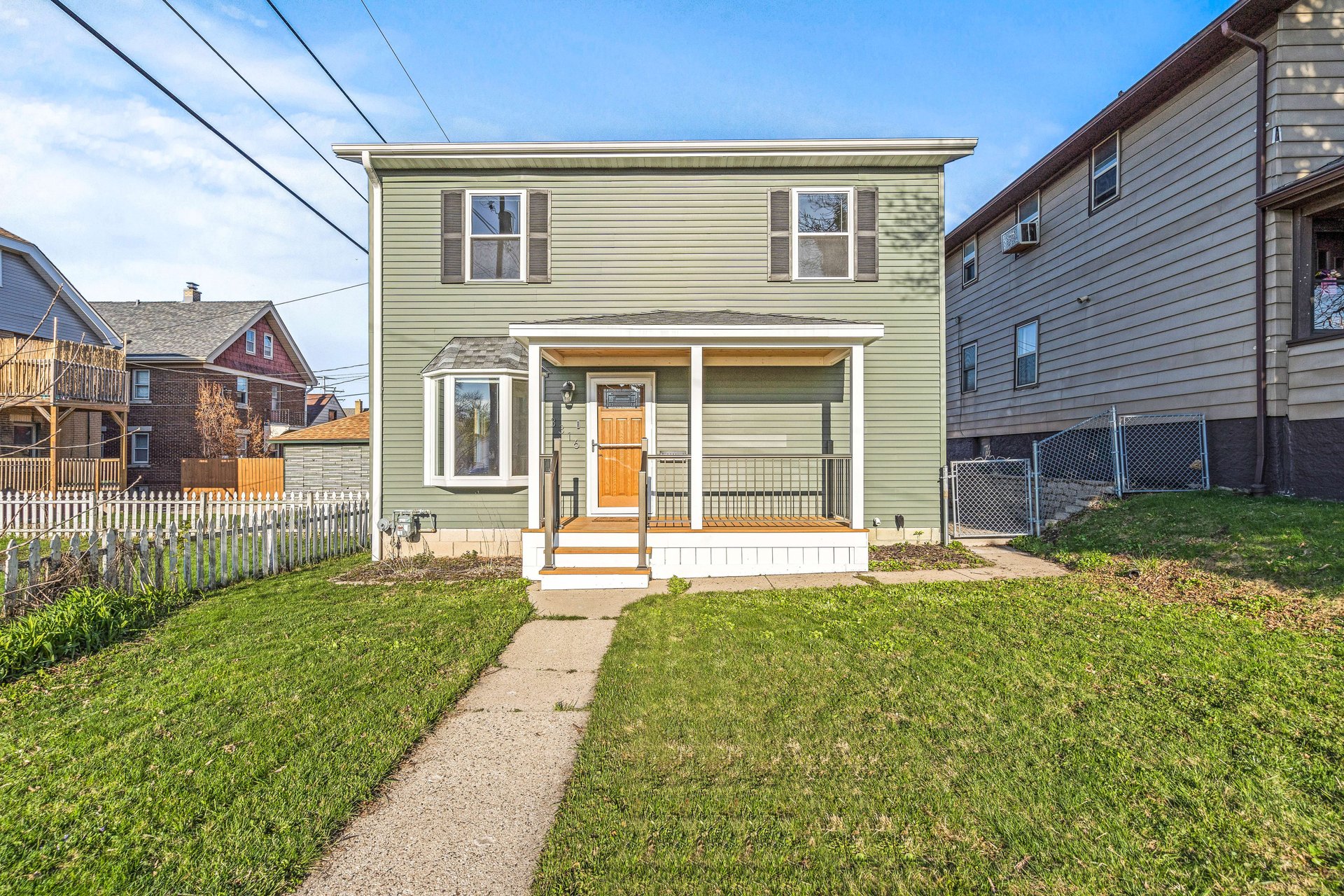 Renovated Bay View Colonial