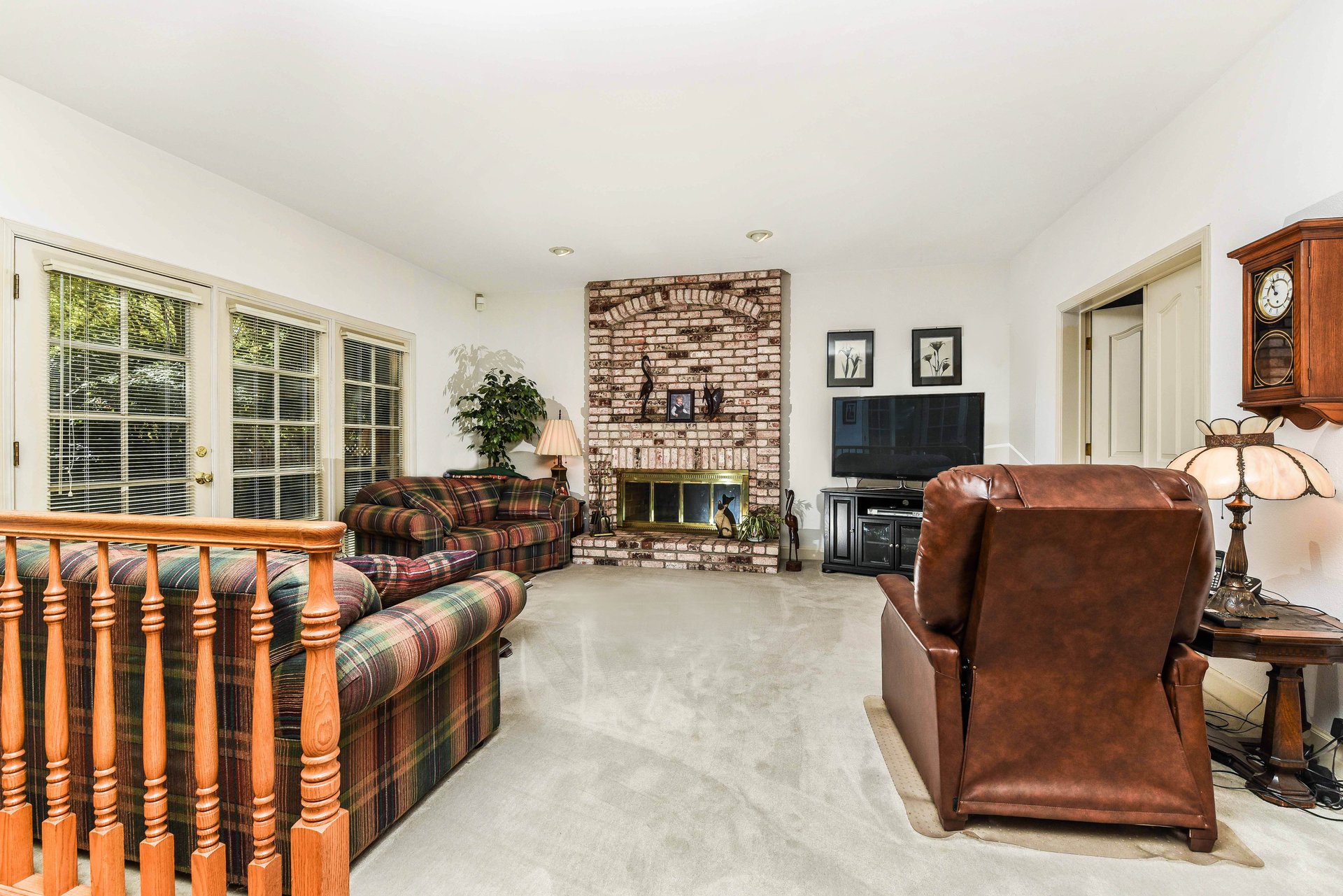 Fantastic Opportunity to buy in Alamo!