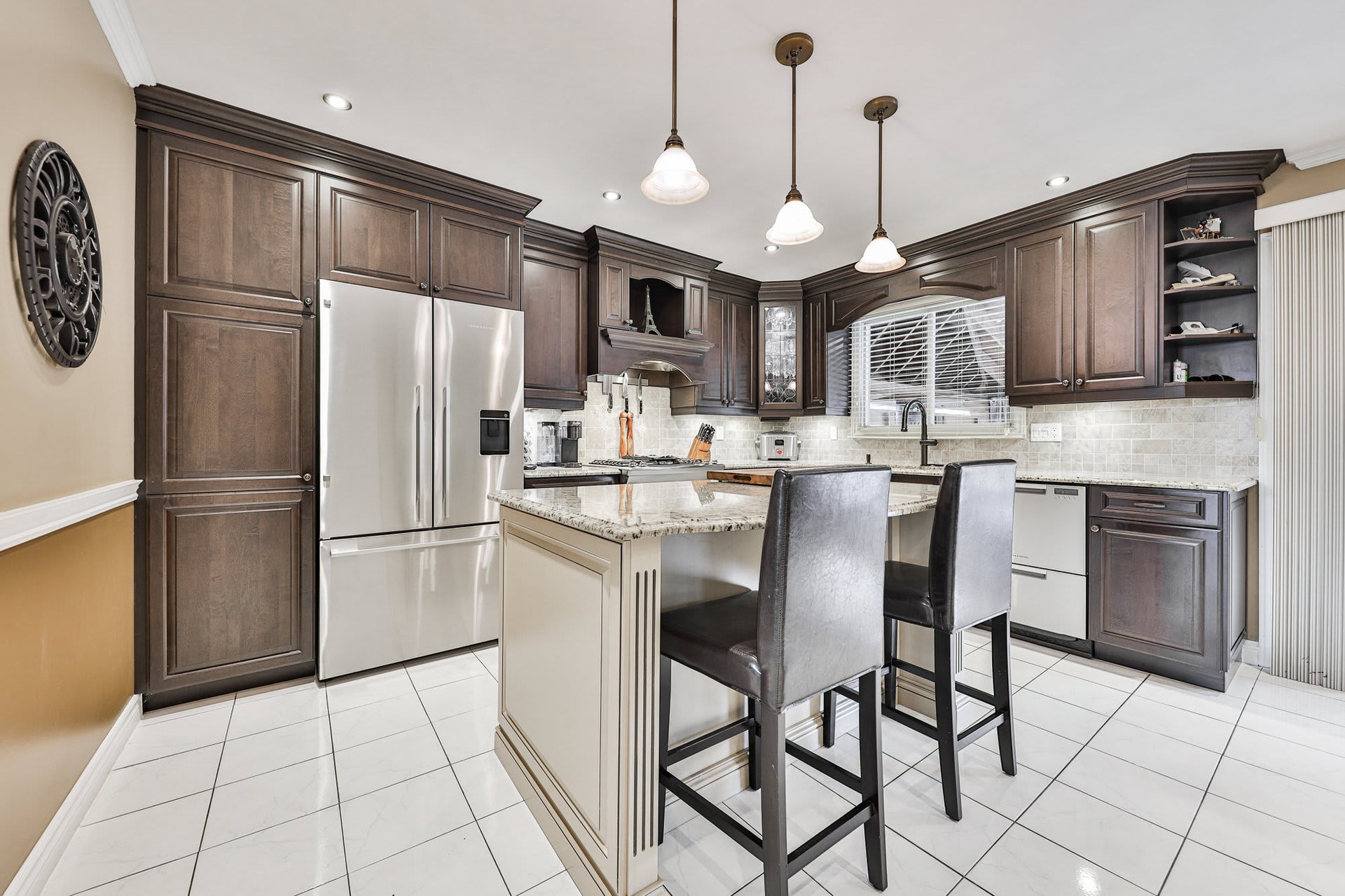 18 PRESIDIO Drive, Hamilton