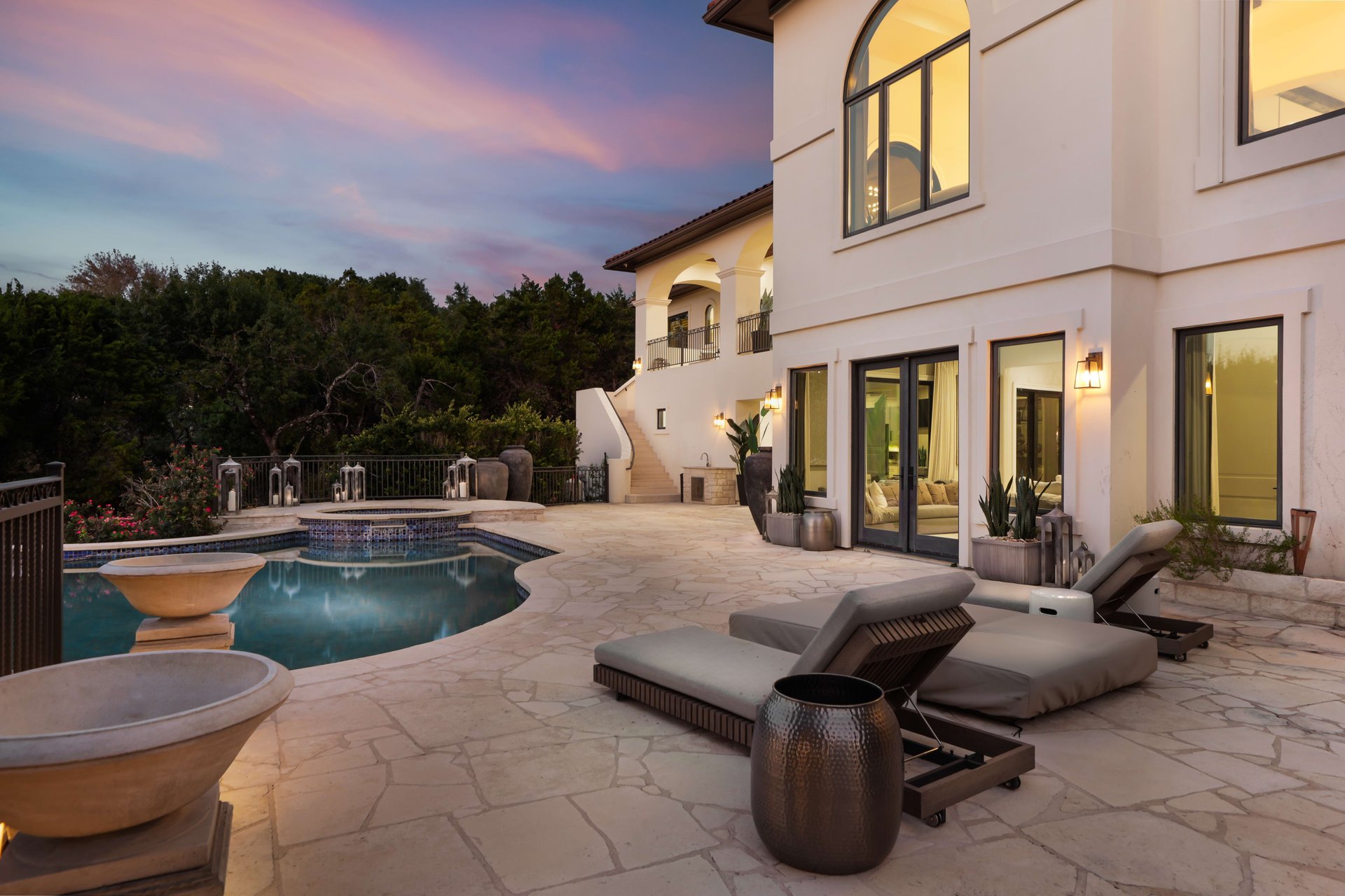 916 Barton Creek Blvd