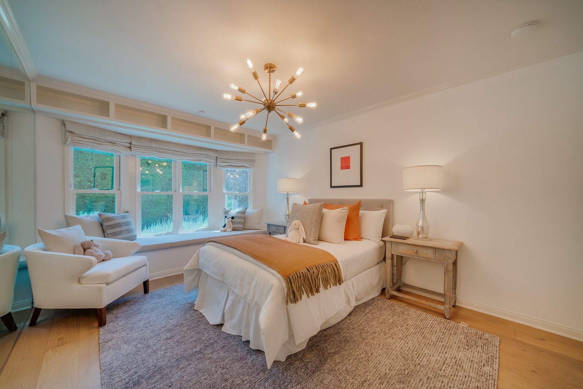 A Hampton's Vibe Traditional Home in Studio City 