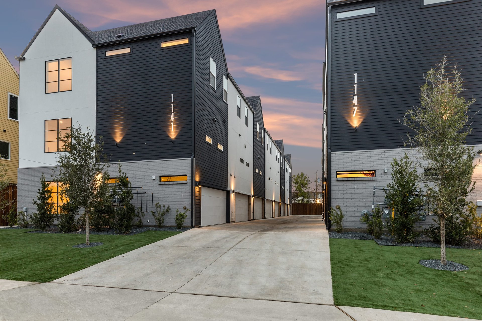 Madison Avenue Townhomes 