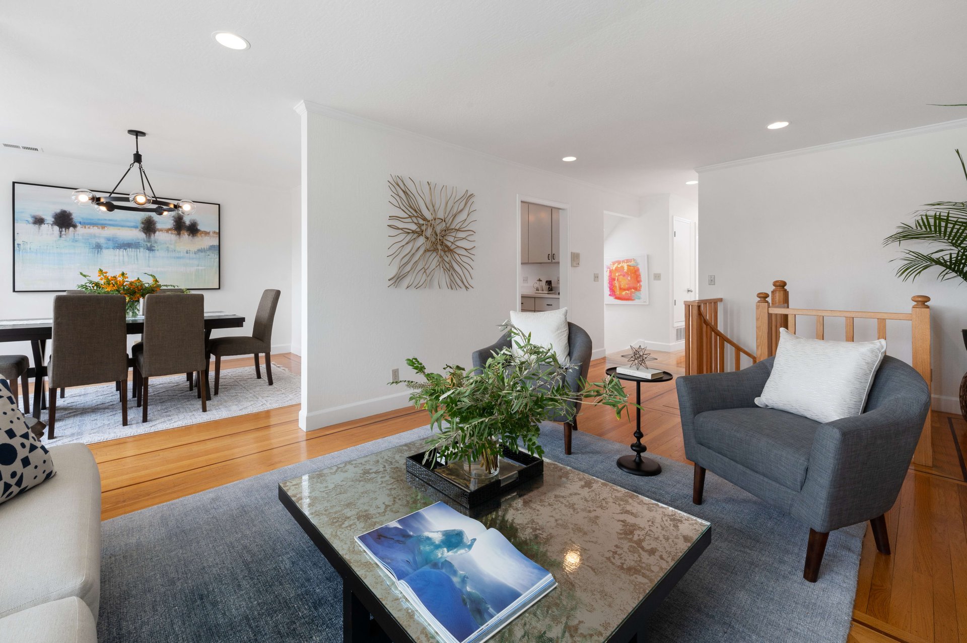 Sweeping Views In Sunnyside