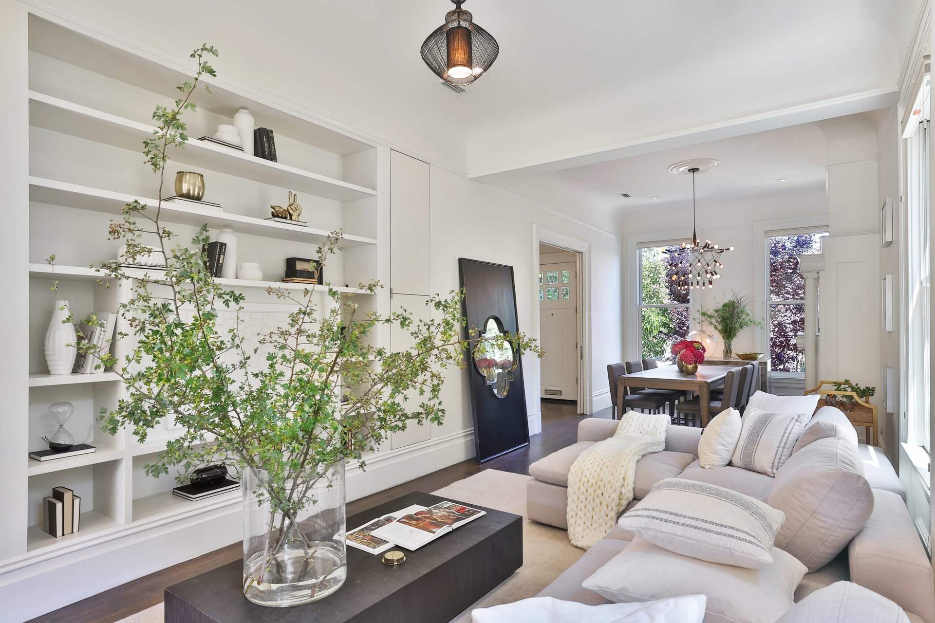 Modern Prime Mission Residence