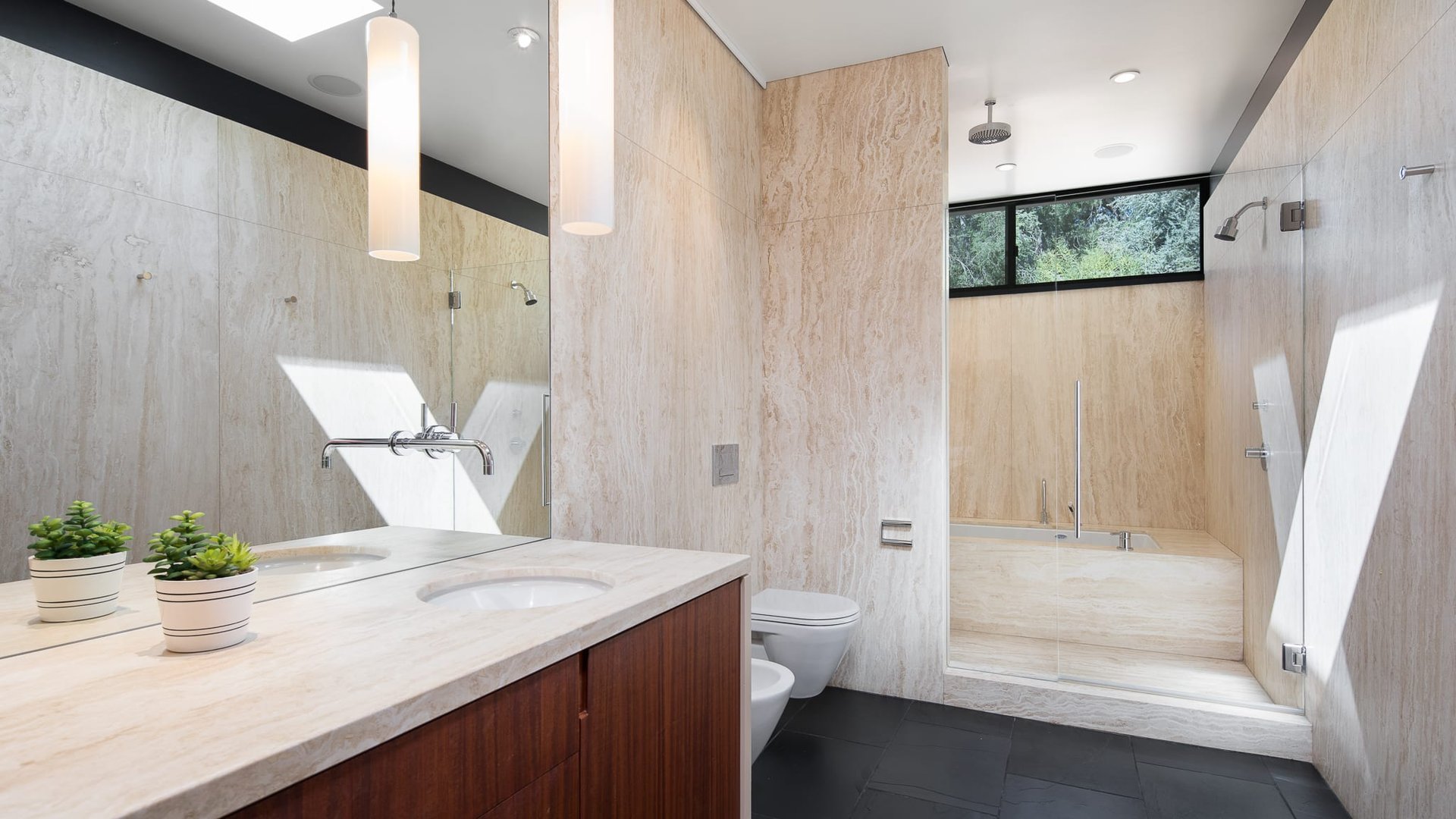 5228 Escalante Dr