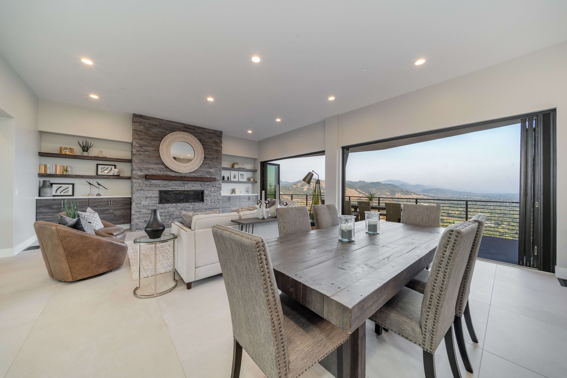 3927 Rincon Ridge Drive