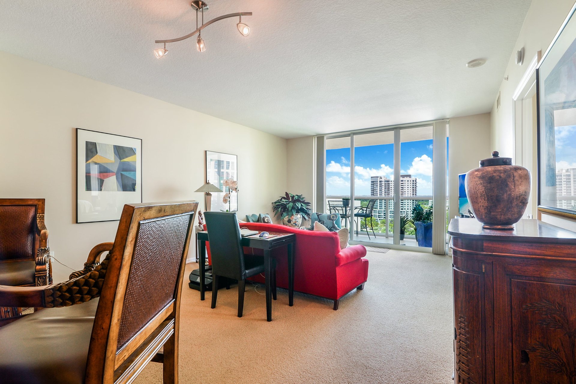 347 N New River Dr E Unit: 1606