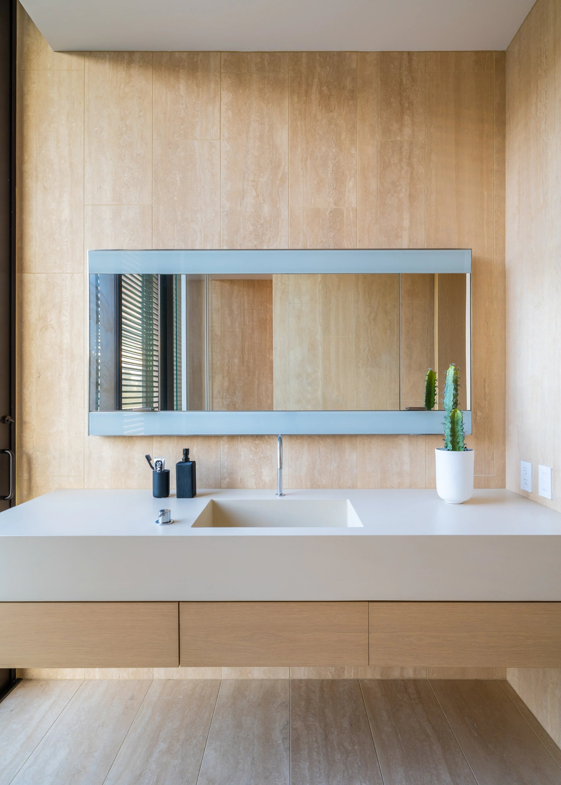 9040 W Sunset Blvd #1104