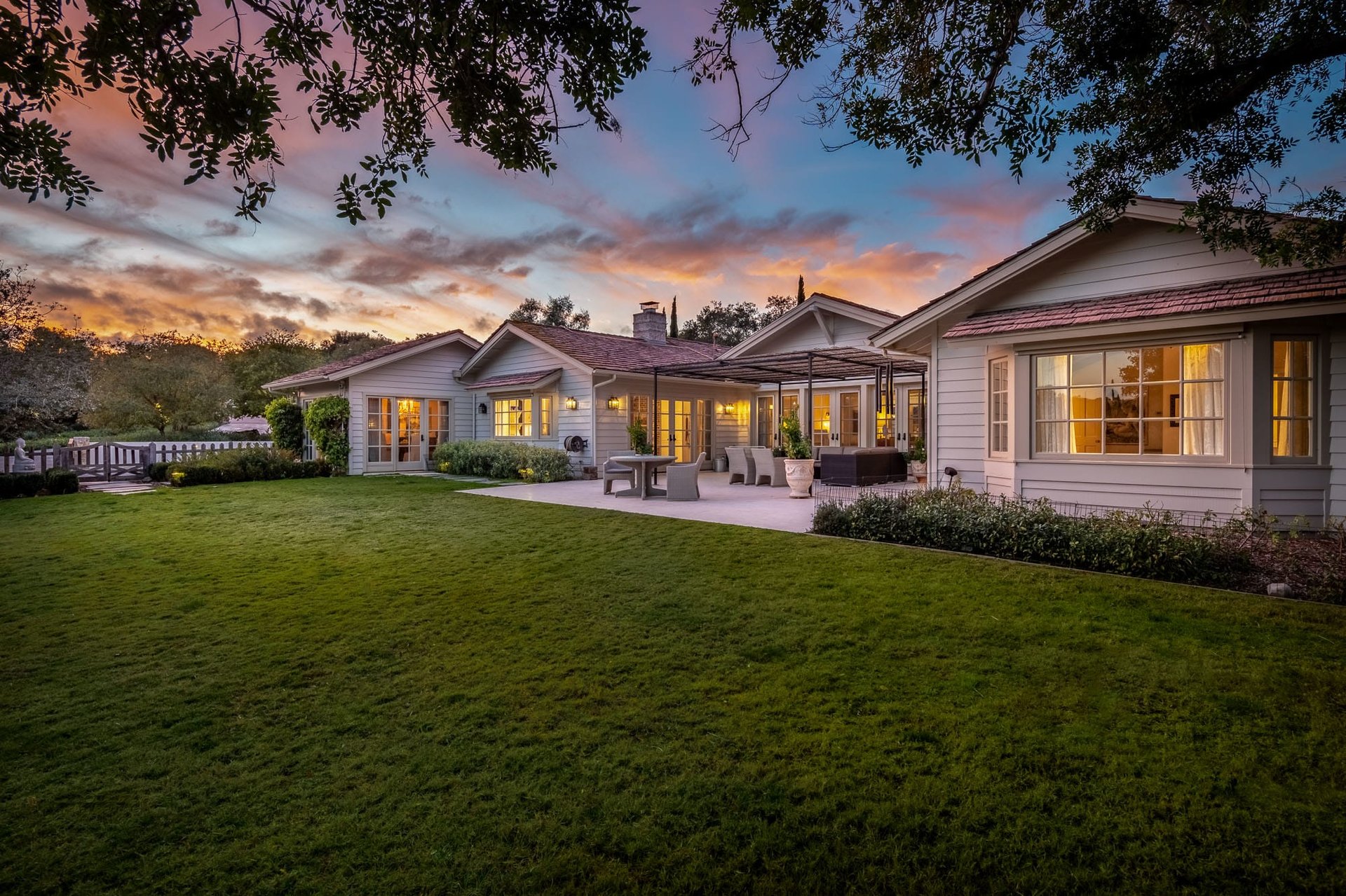 SERENE FARMHOUSE SANCTUARY