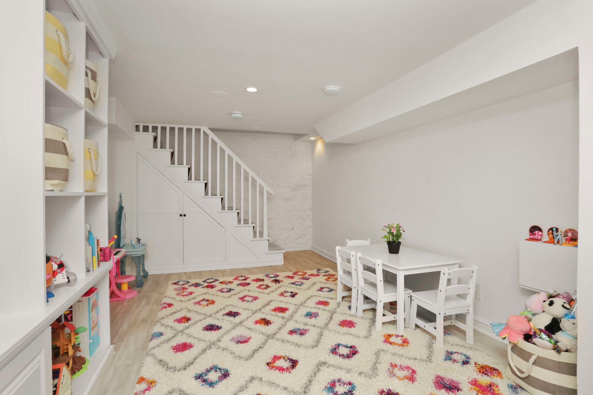127 Imperial Avenue