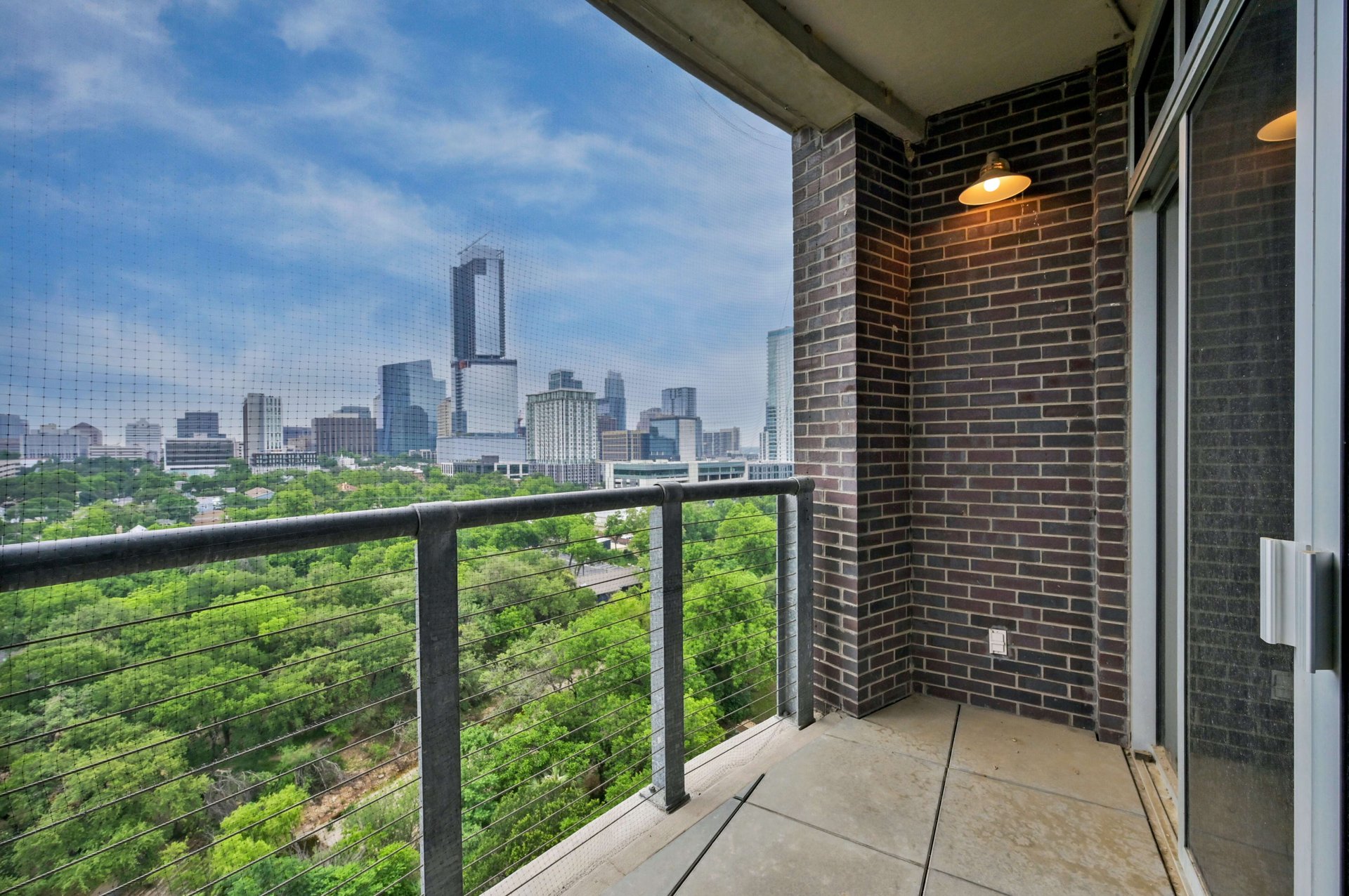 901 W 9th Street #1002