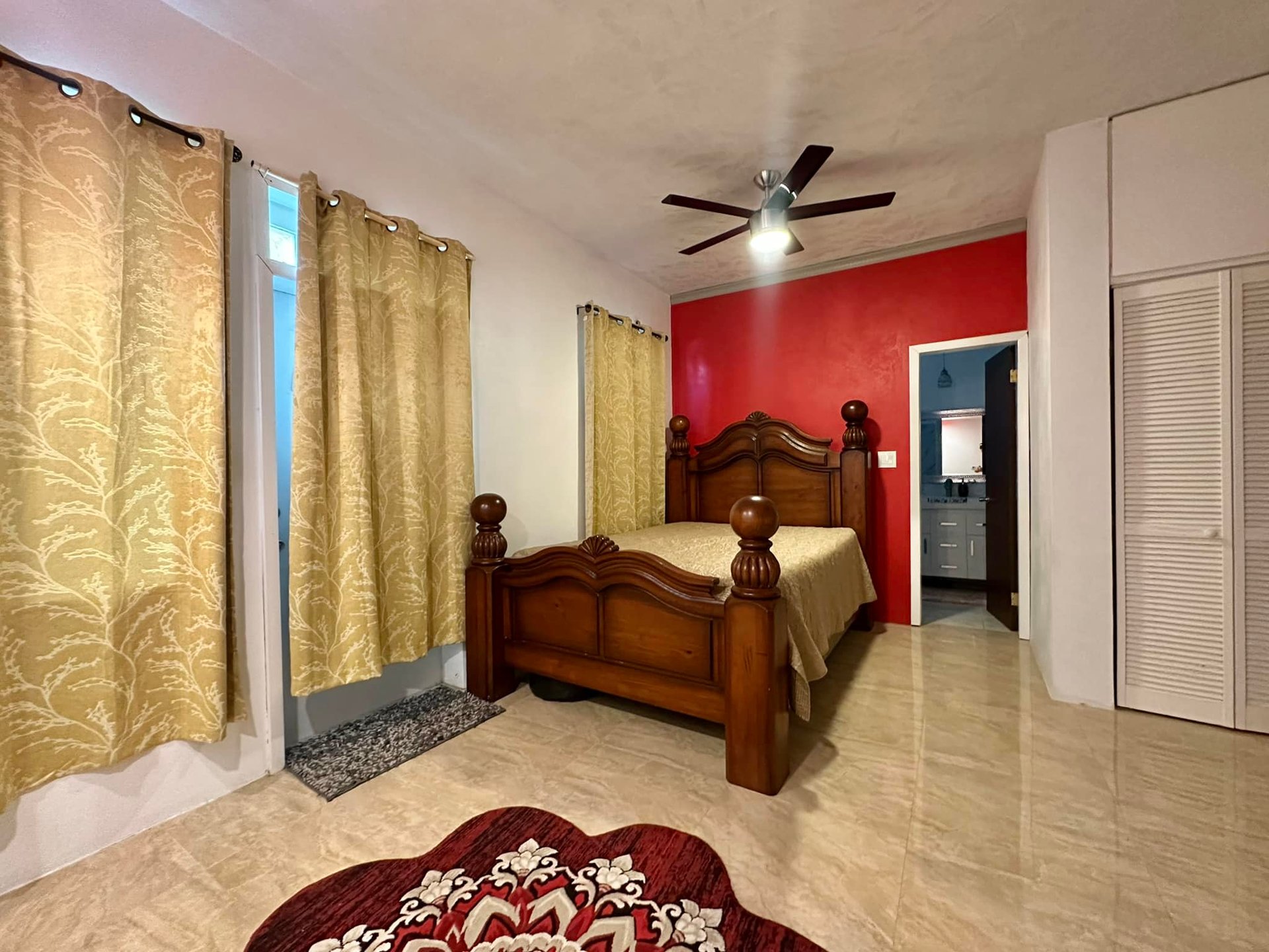 884 Carrot Bay 3 Bedroom Apartment
