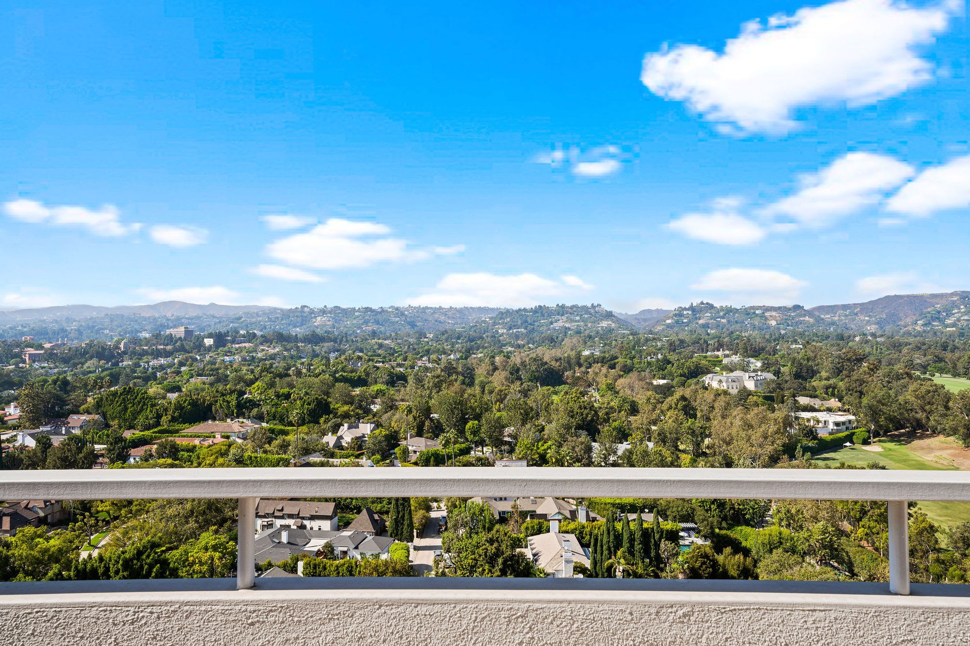 The Comstock #PHA, Wilshire Corridor
