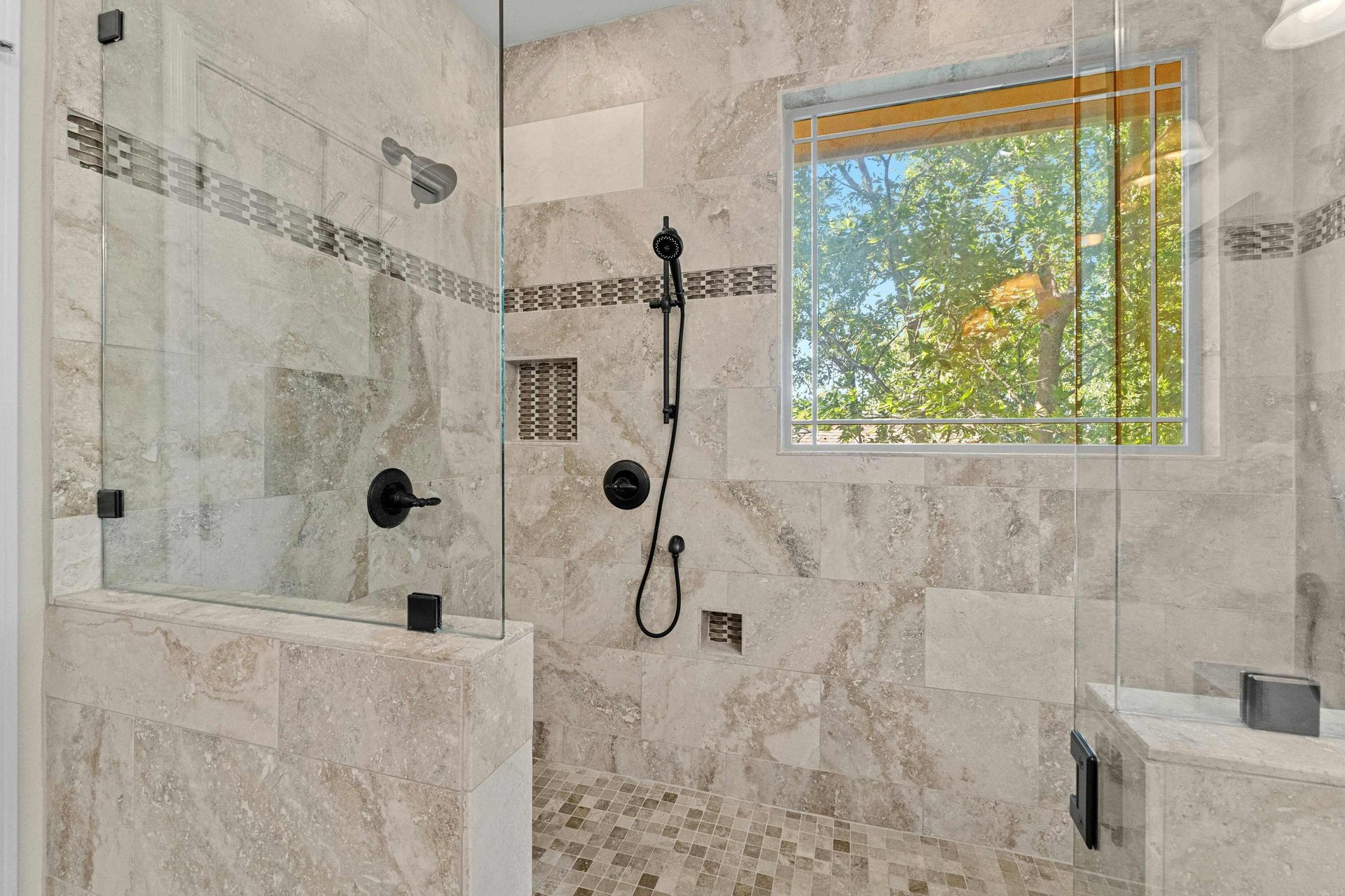 Modern Crestview Two-story Home: Updated Primary Bath, New Roof – Investor Friendly!