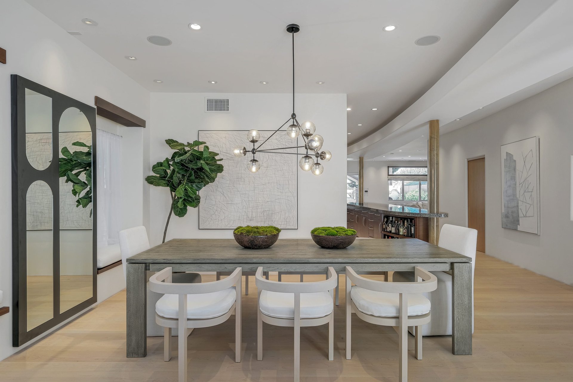 943 24th Street