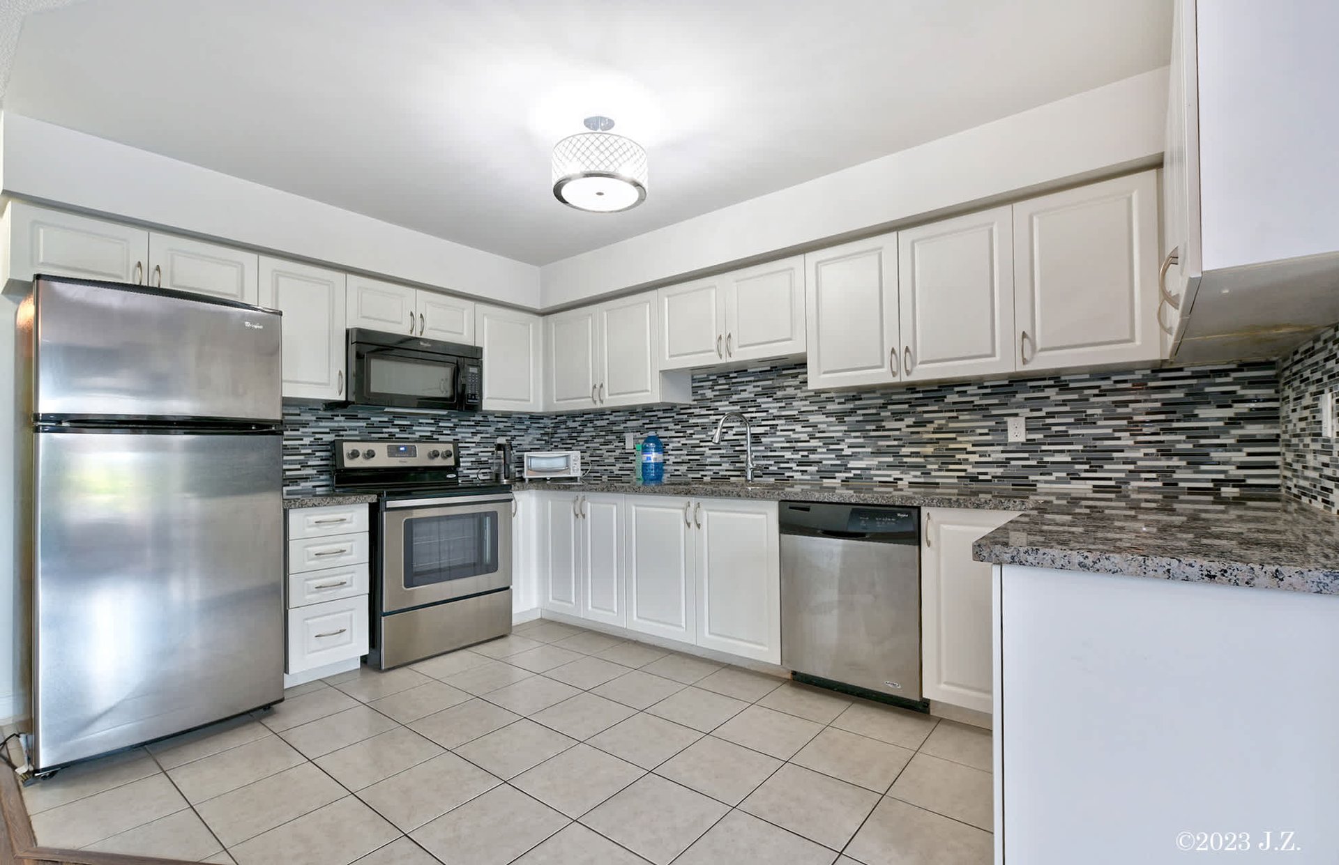 51 Hays Blvd 2