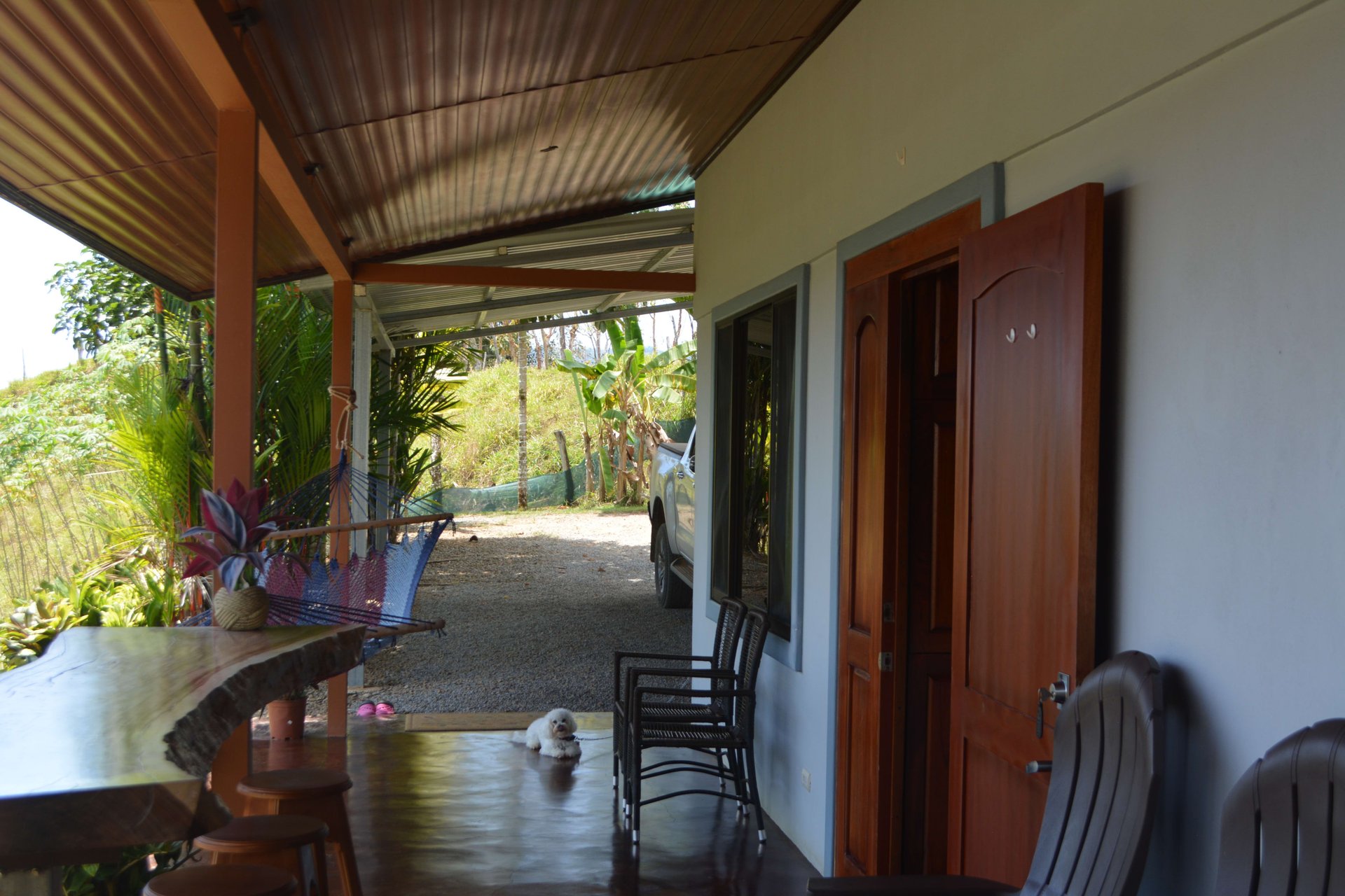 Quiet 3 Bedroom Home On 25 Acres